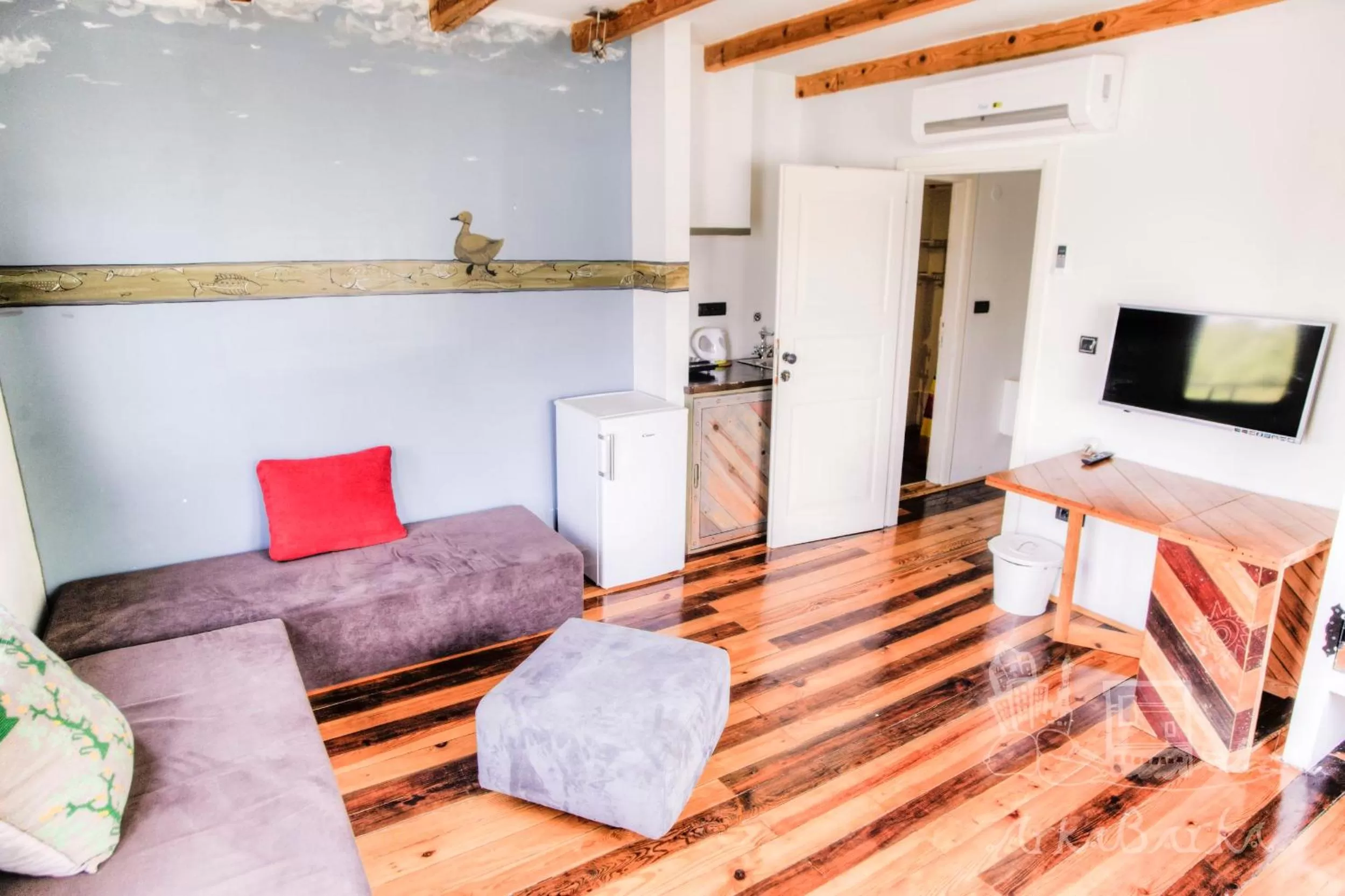 Spring in ArkaBarka 2- Floating Dream Rooms and Apartments