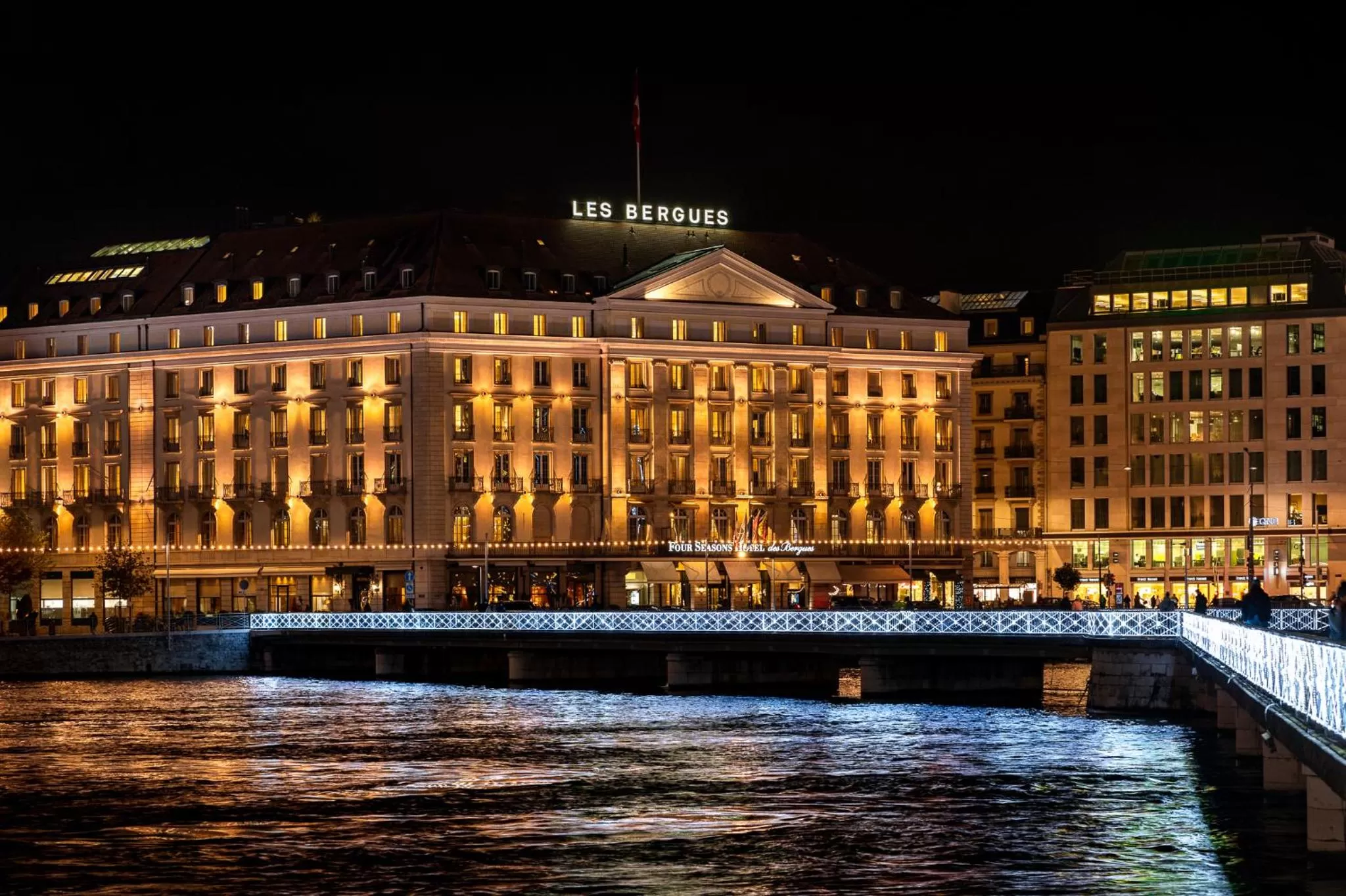 Property building in Four Seasons Hotel des Bergues Geneva