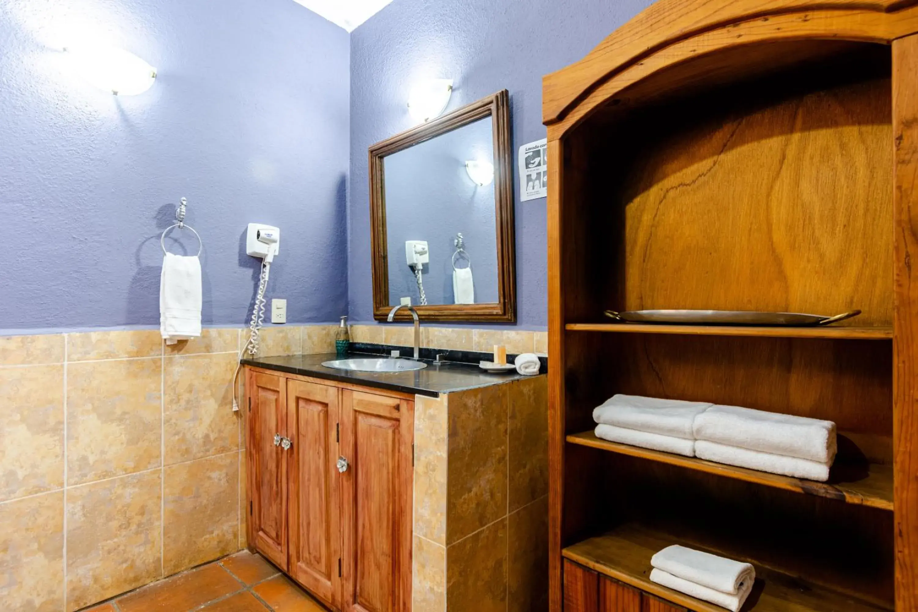 Bathroom in Hotel Casa Santamar