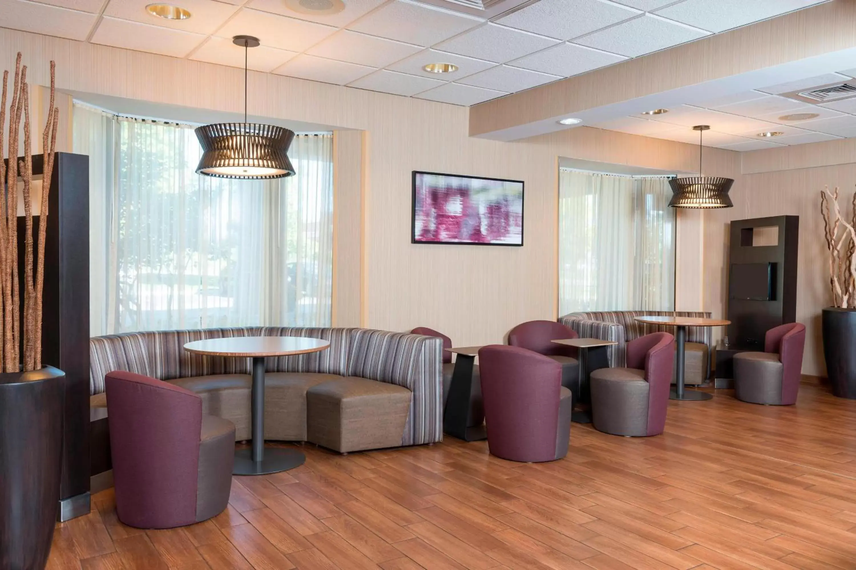 Other, Lounge/Bar in Courtyard by Marriott Traverse City