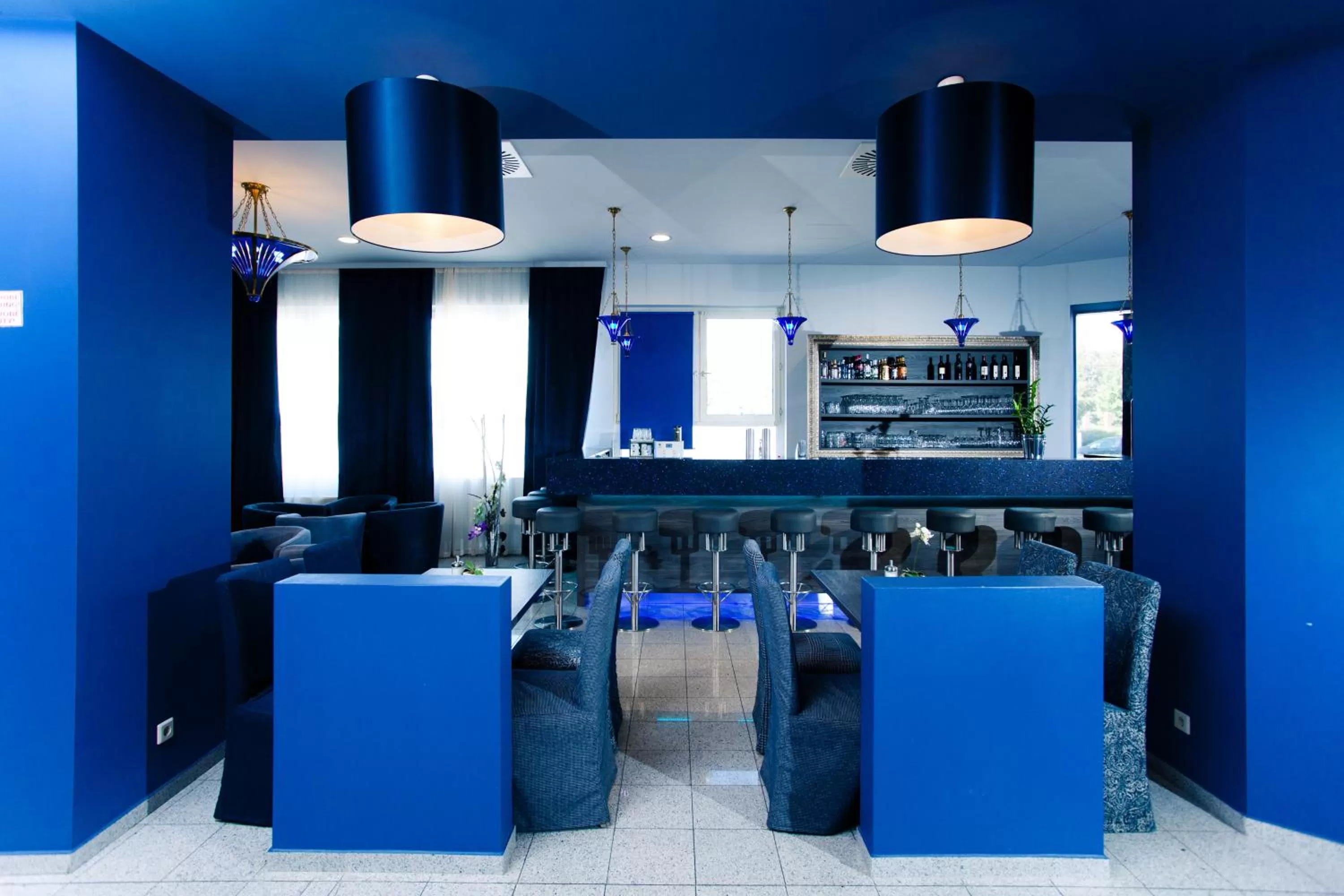 Lounge or bar in Lenas Donau Hotel