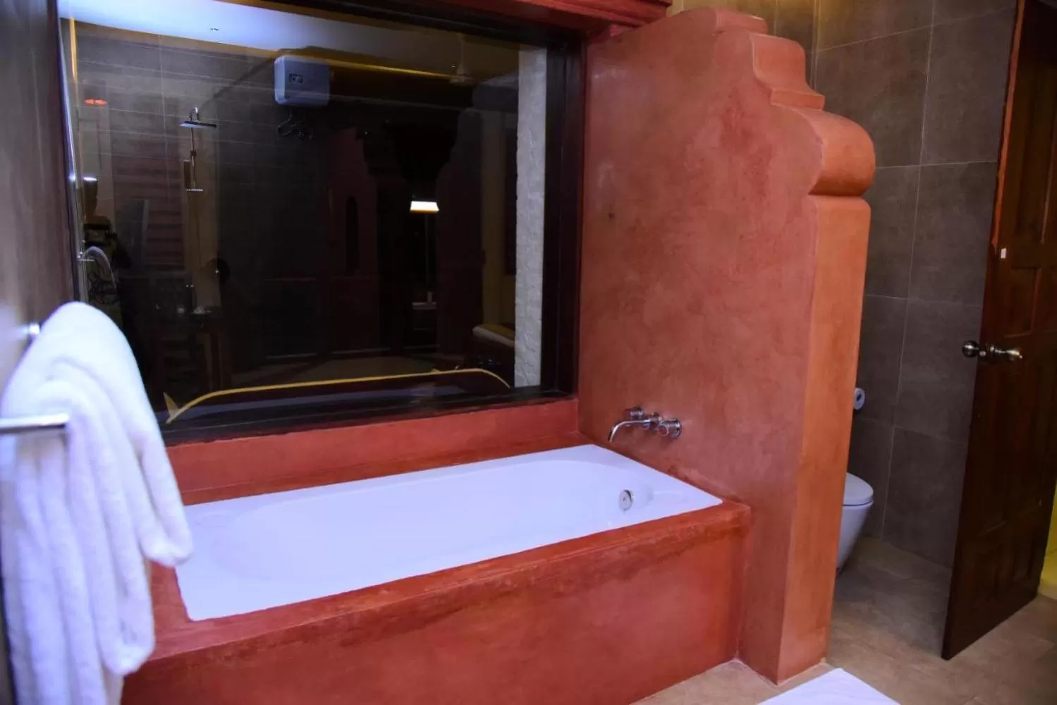 Bath, Bathroom in Hotel Leaf on Lagoon