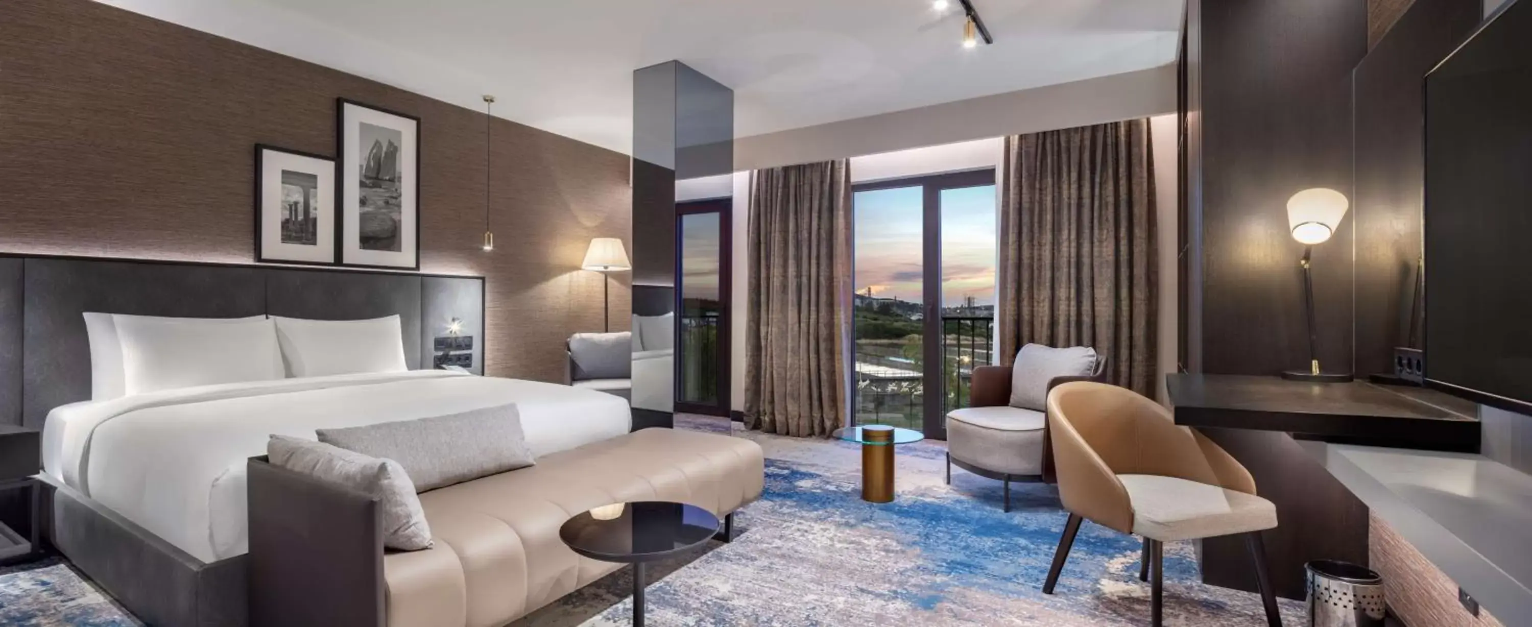 Photo of the whole room, Bed in Radisson Hotel Izmir Aliaga Photo of the whole room, Bed in Radisson Hotel Izmir Aliaga