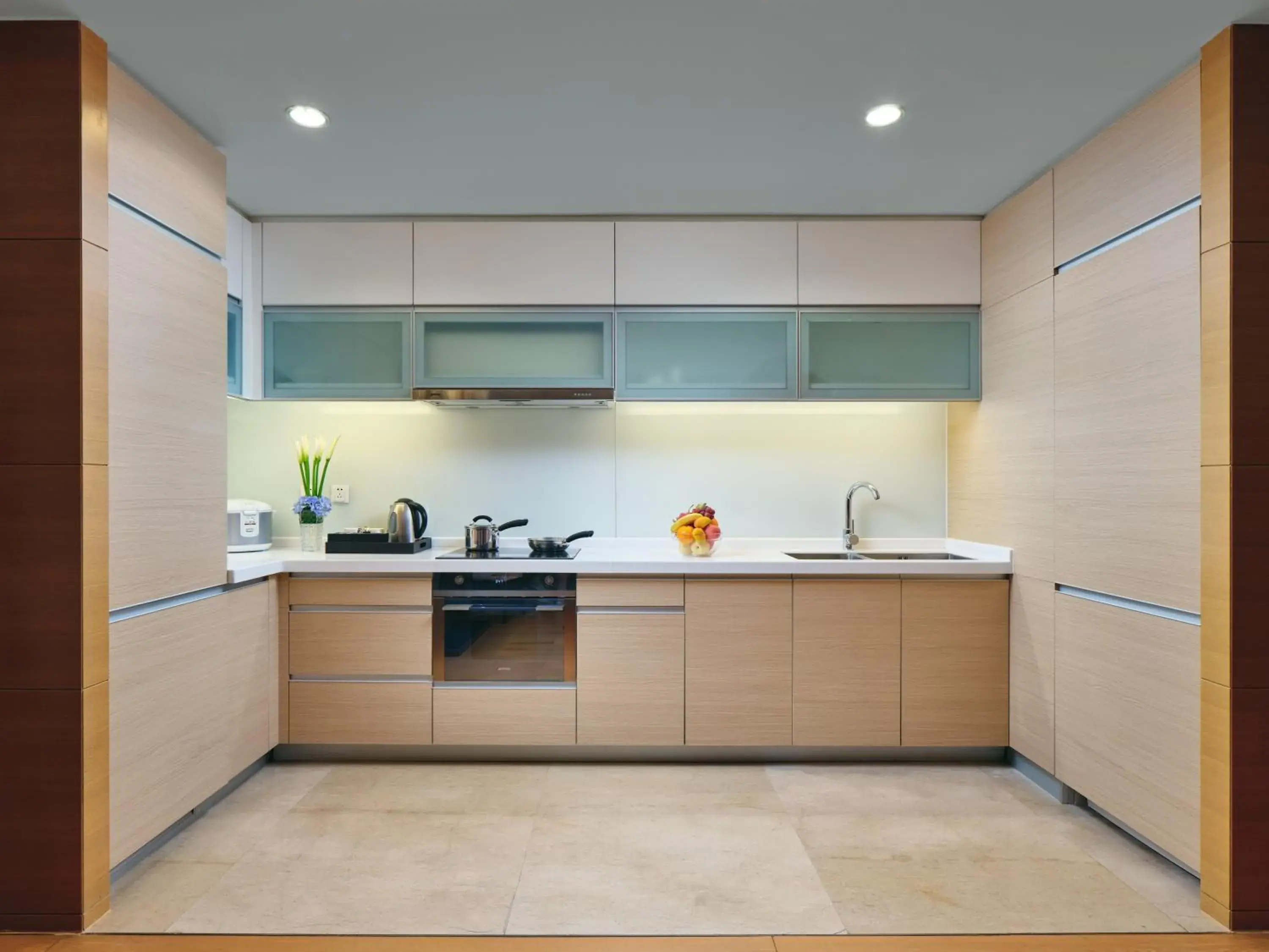 Kitchen or kitchenette, Kitchen/Kitchenette in Intercontinental Residences Chengdu City Center