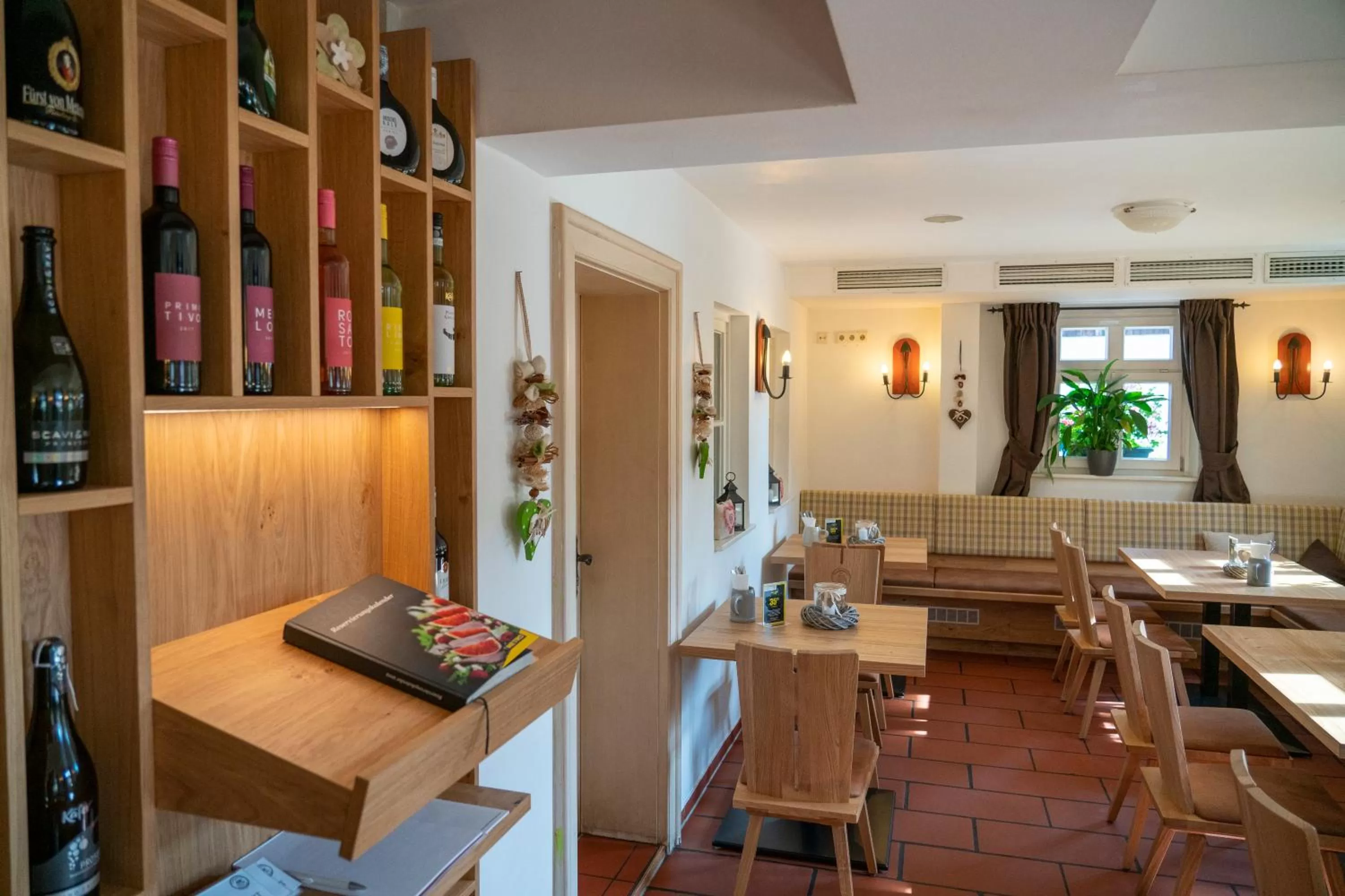 Restaurant/places to eat in Landgasthof Mörsbergei