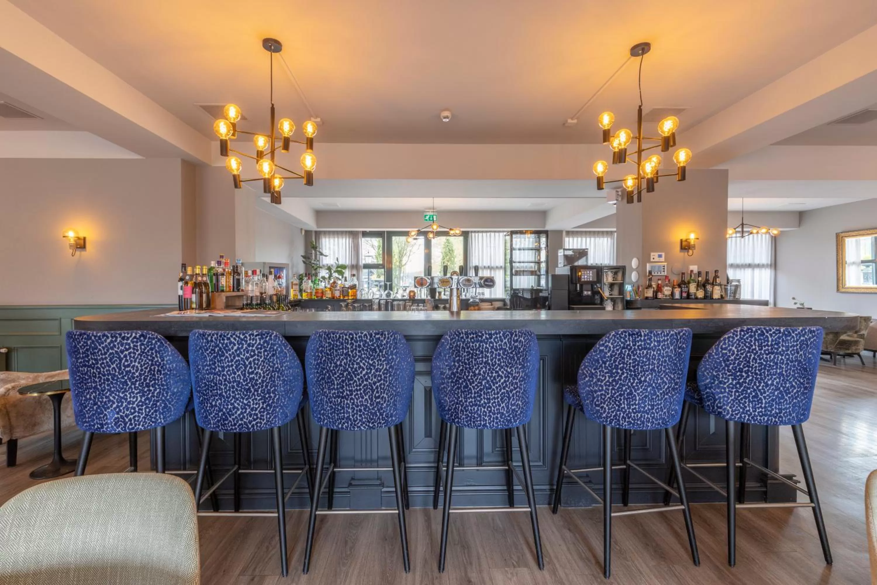 Lounge or bar in Fletcher Familiehotel De Hunzebergen