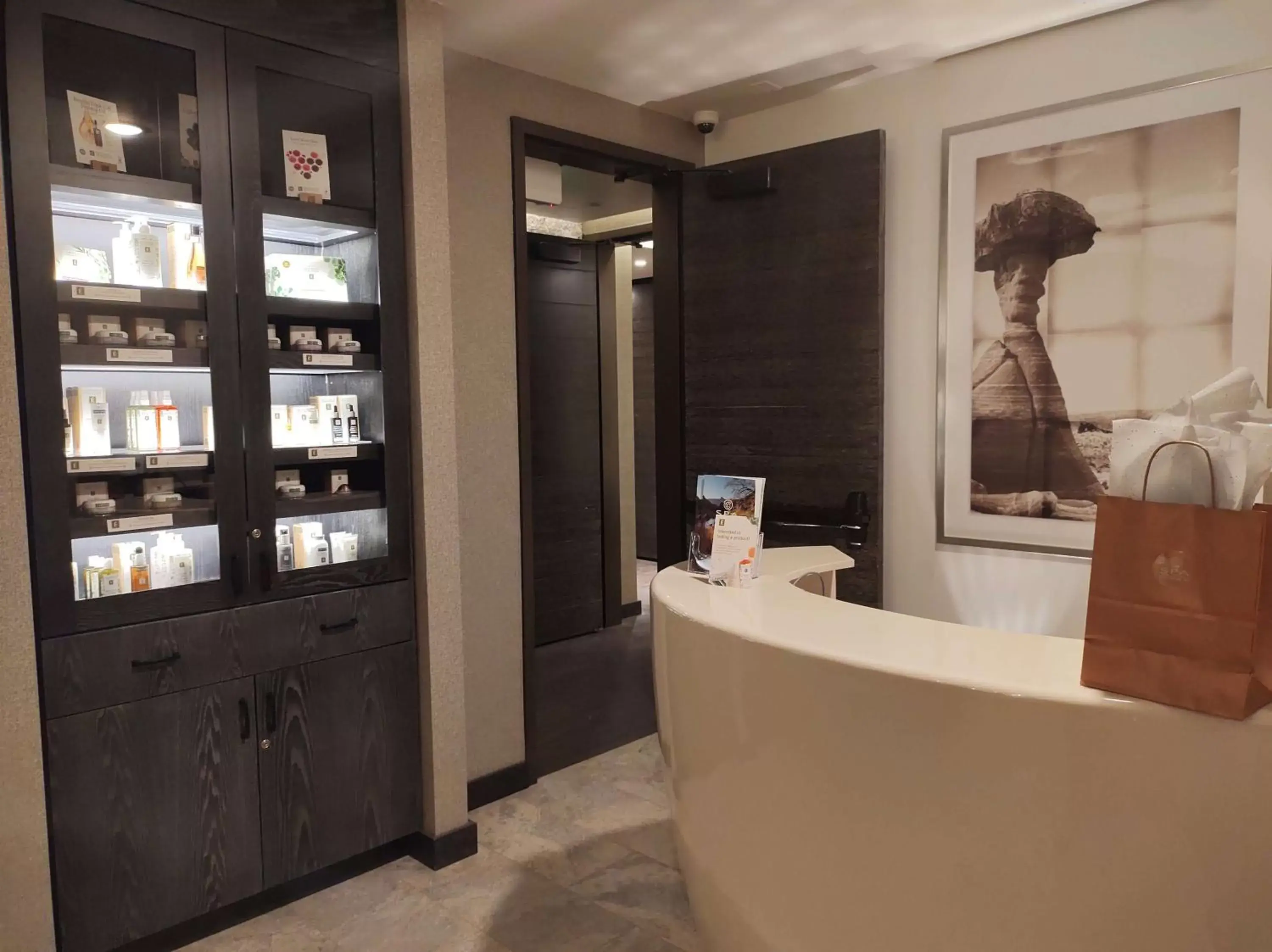 Spa and wellness centre/facilities in Hoodoo Moab, Curio Collection by Hilton Spa and wellness centre/facilities in Hoodoo Moab, Curio Collection by Hilton