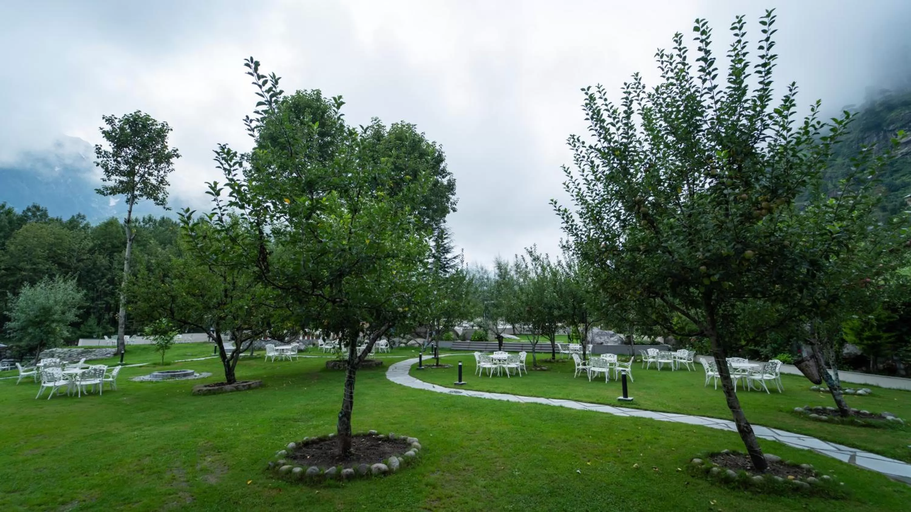 The Allure Grand Resort -A Majestic Riverside Retreat