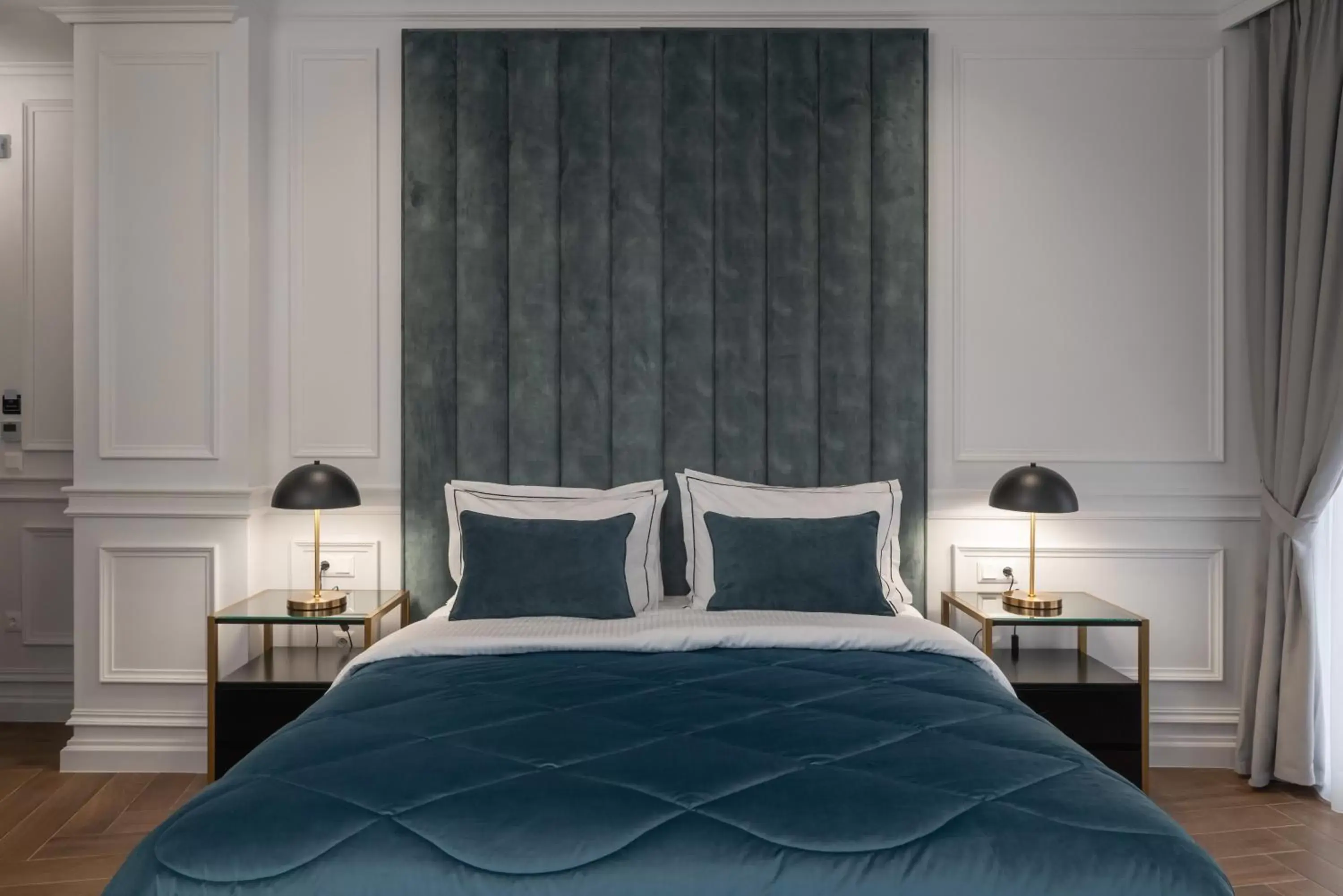 Bed in Praxitelous Luxury Suites