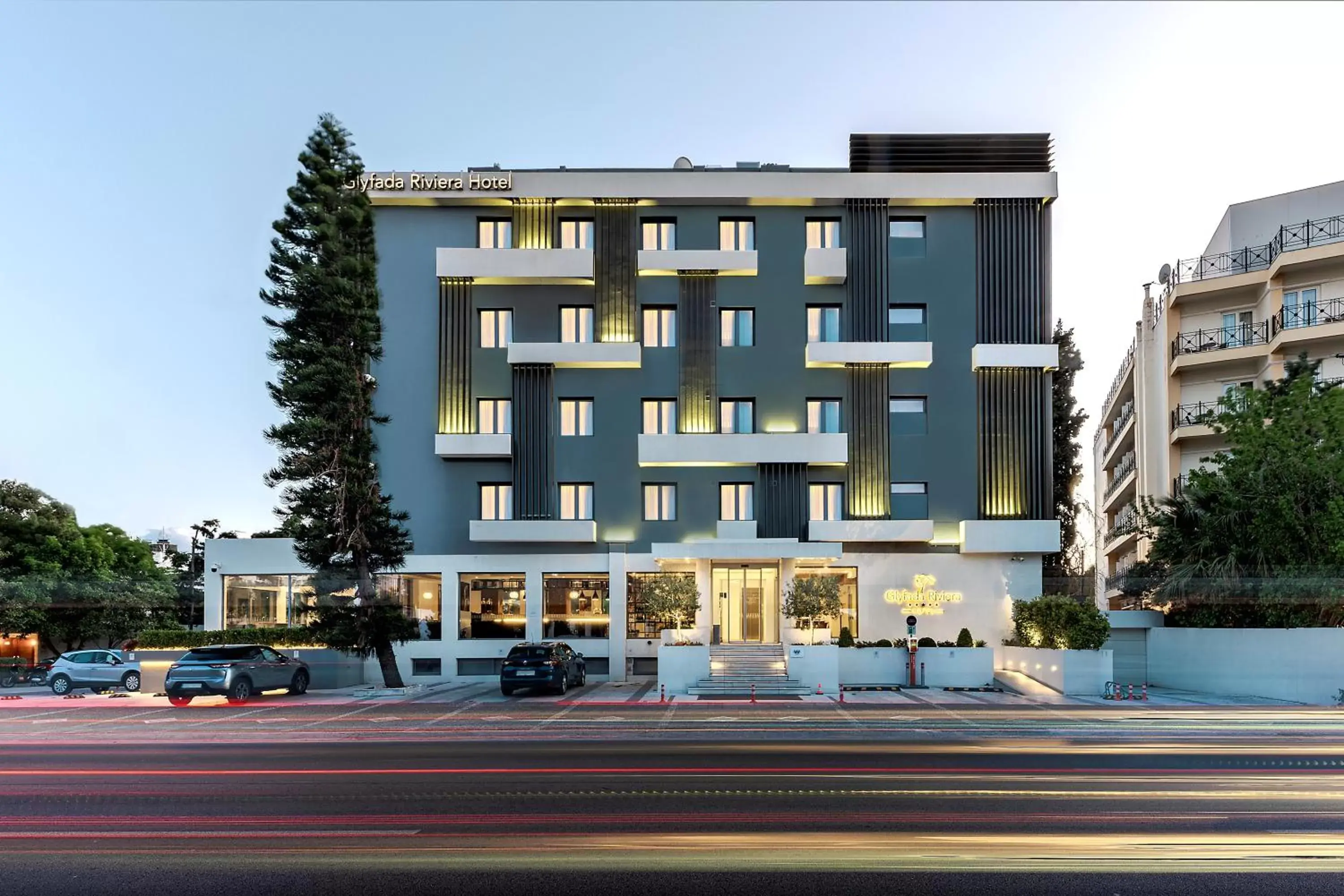 Property Building in Glyfada Riviera Hotel