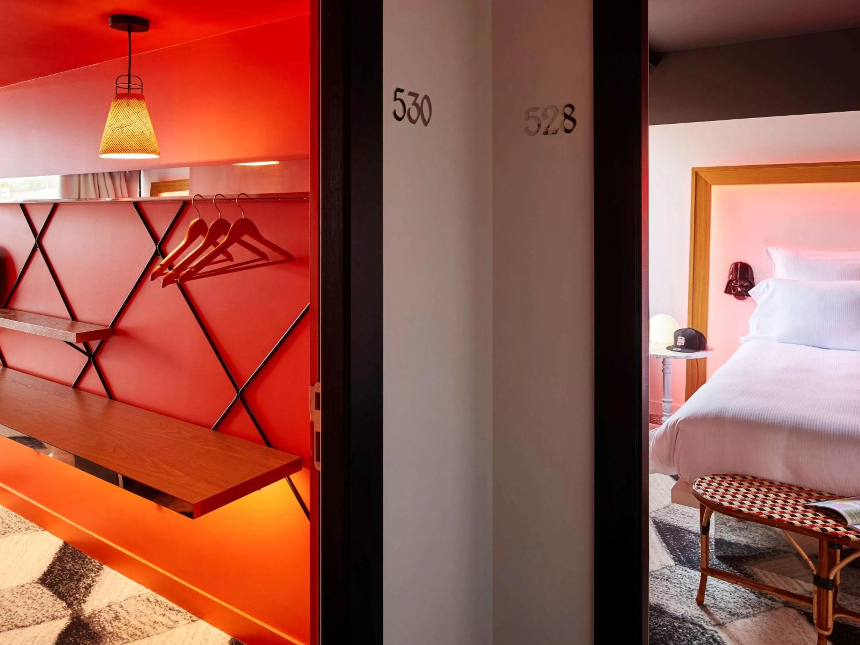 Photo of the whole room, Bed in Mama Shelter Toulouse