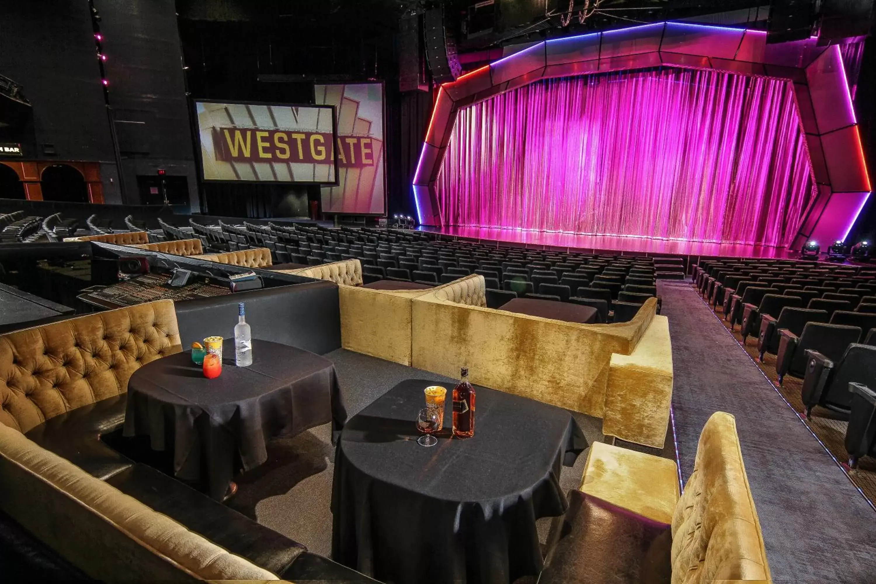 Entertainment in Westgate Las Vegas Resort and Casino