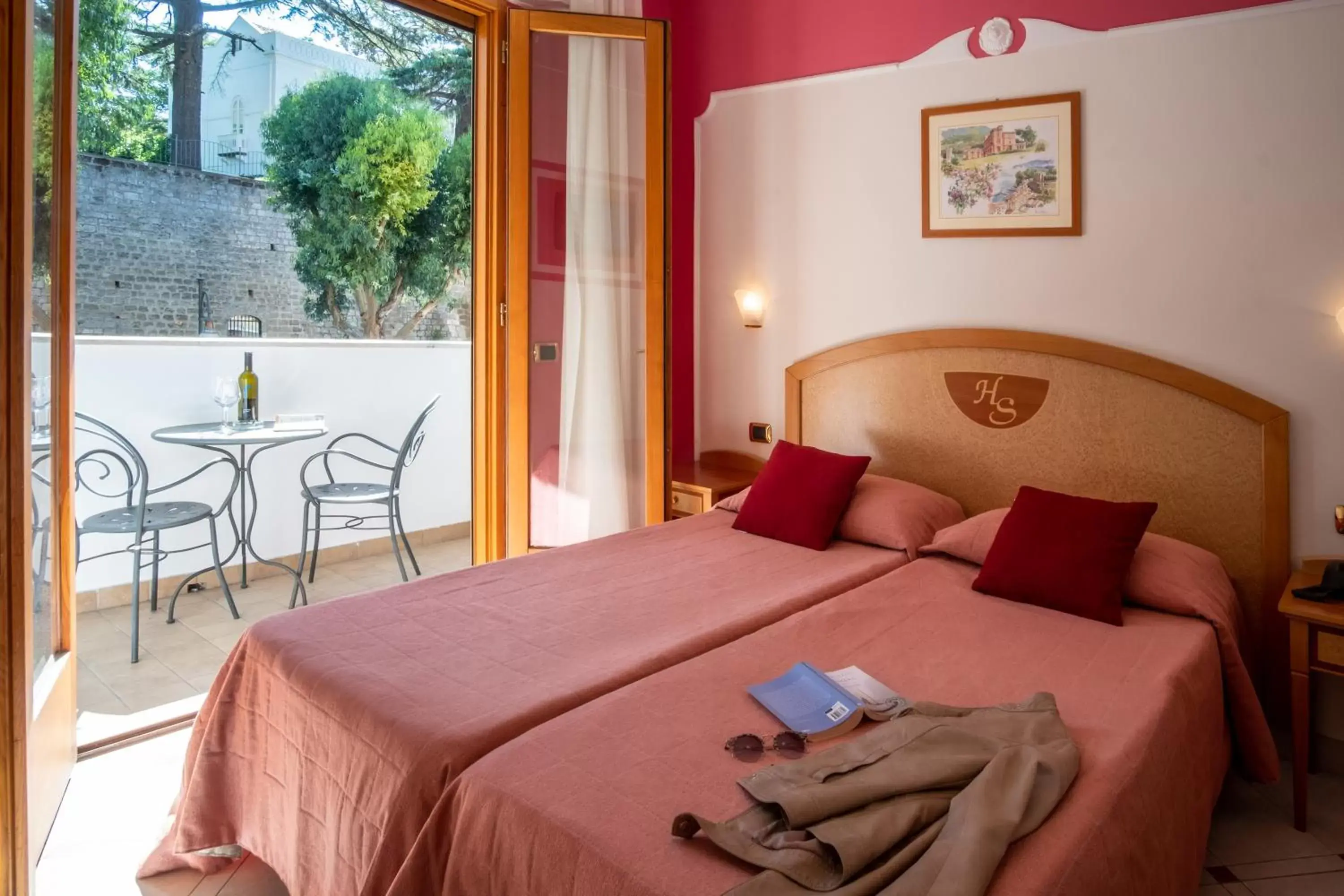 Bed in Hotel Savoia Sorrento
