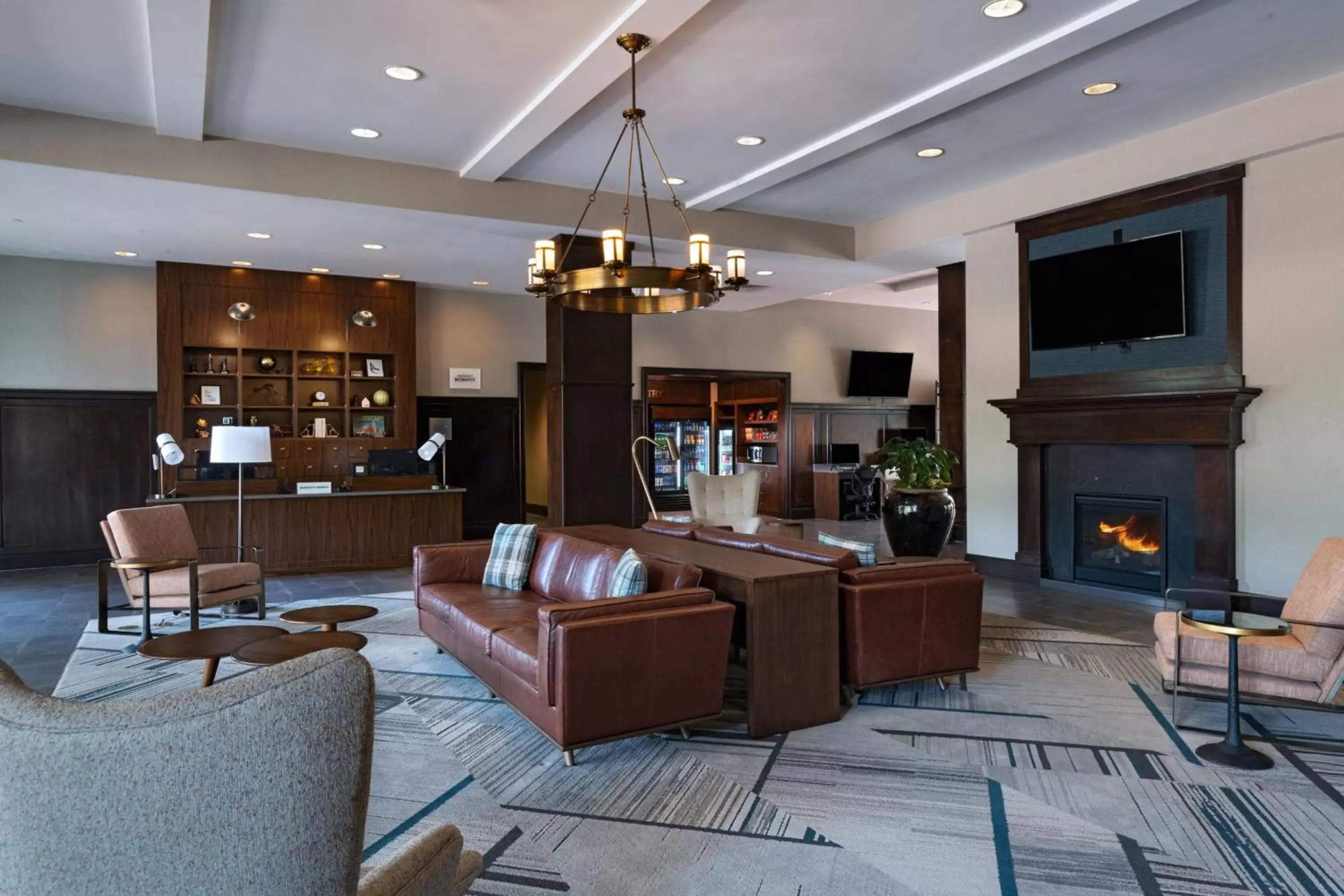 Lobby or reception, Seating Area in Four Points by Sheraton Houston West