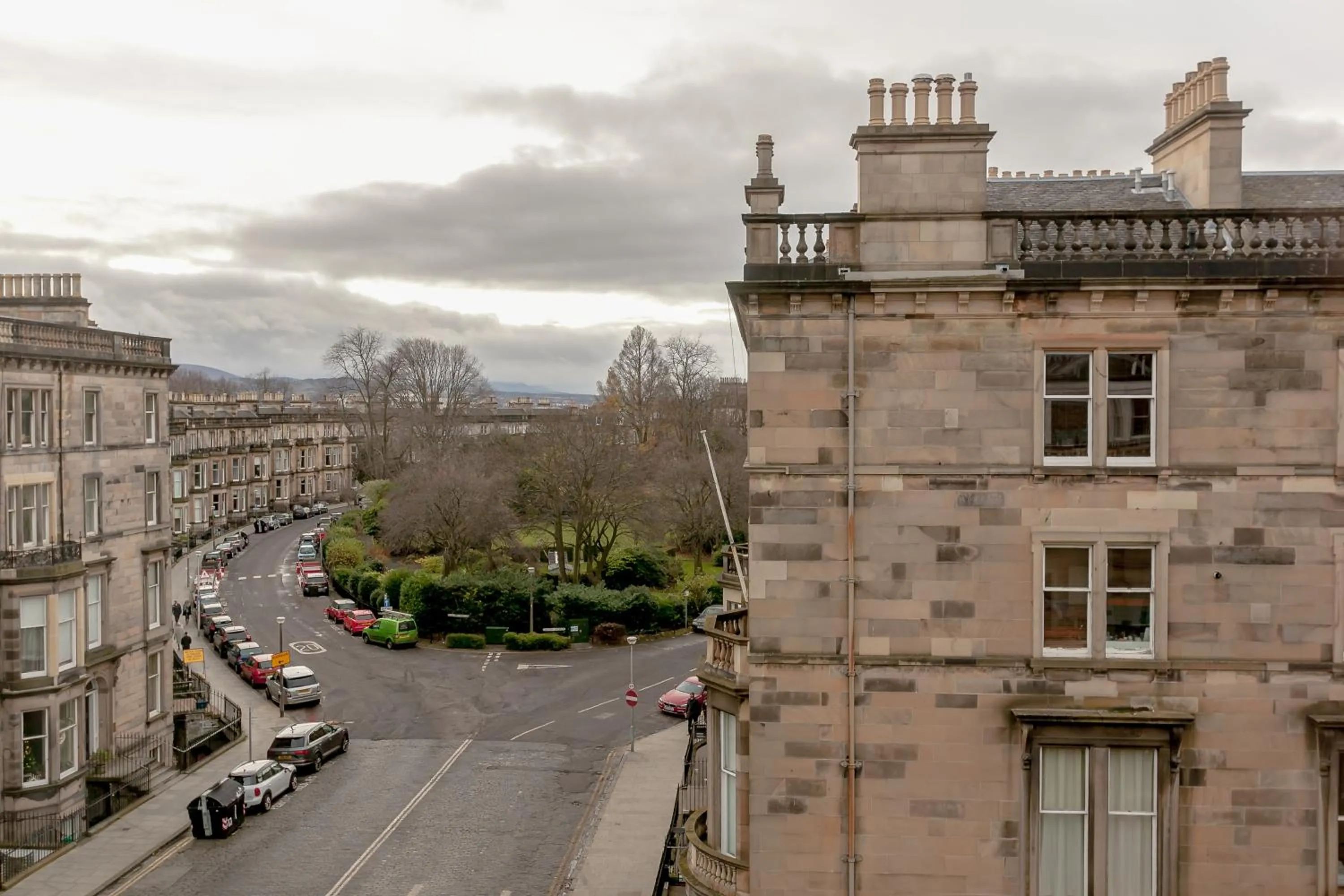 Neighbourhood in West End Hotel