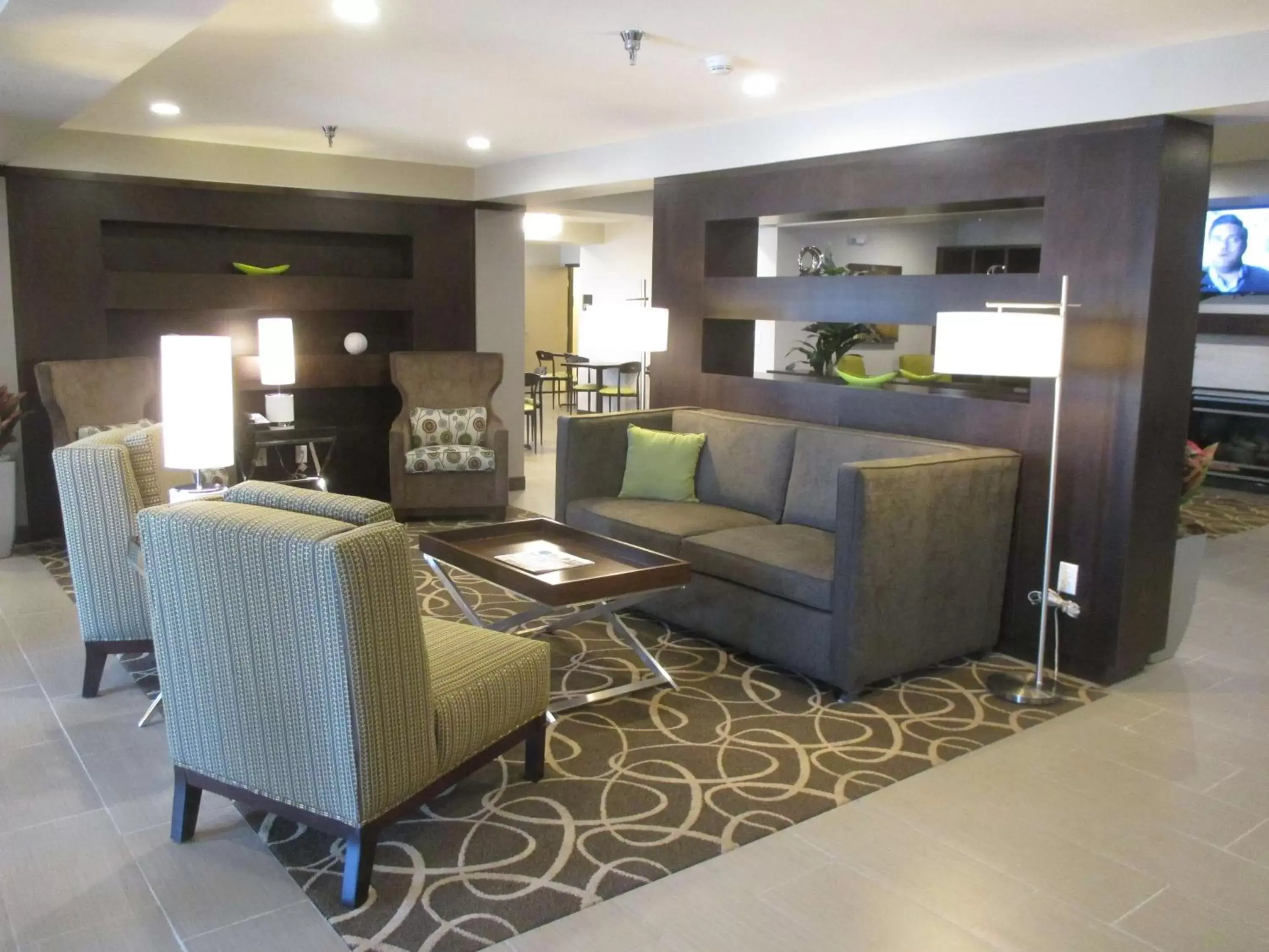 Lobby or reception, Seating Area in Best Western Harvest Inn & Suites