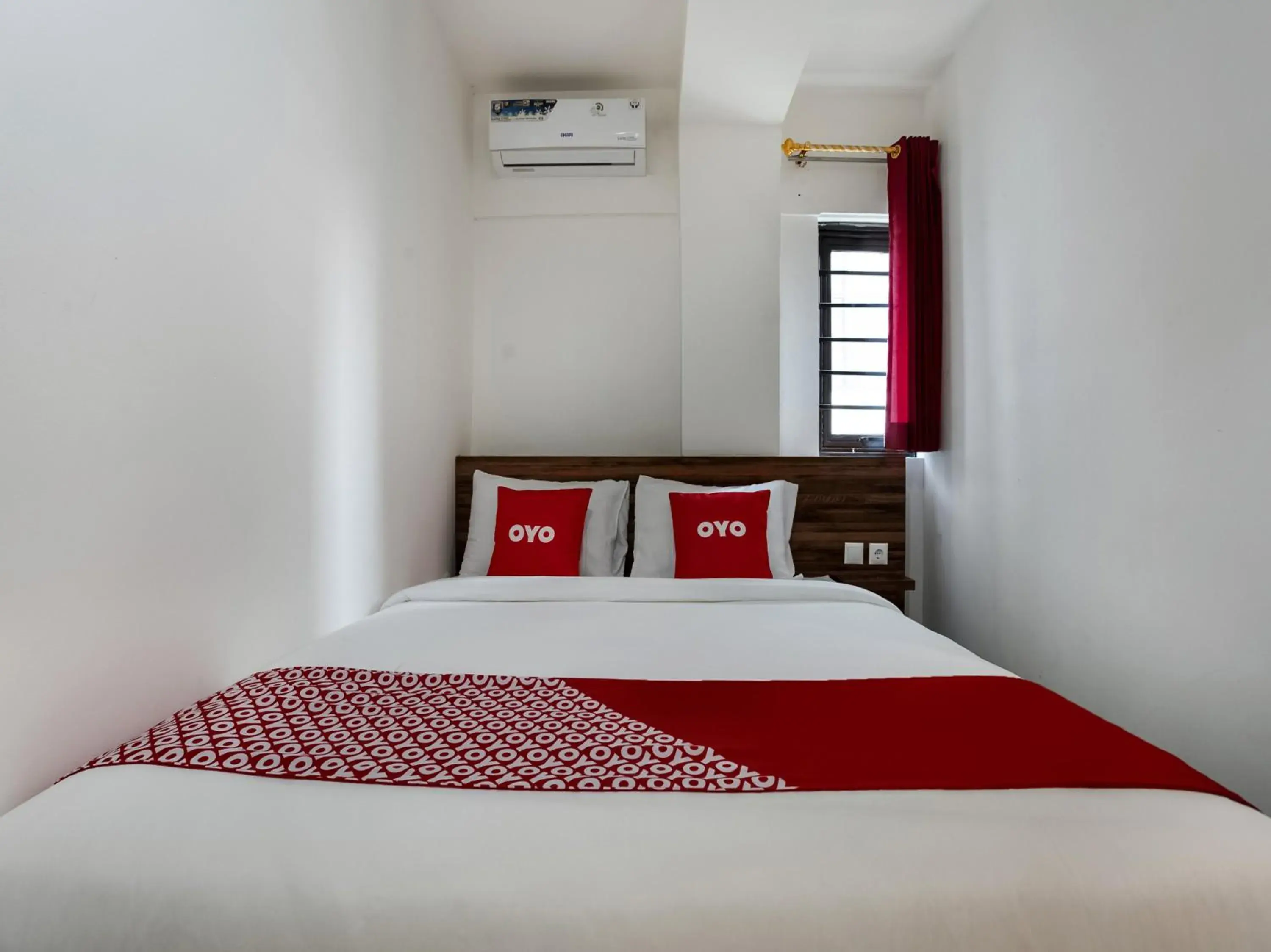 Bedroom, Bed in SUPER OYO 3463 Cimahi Guest House