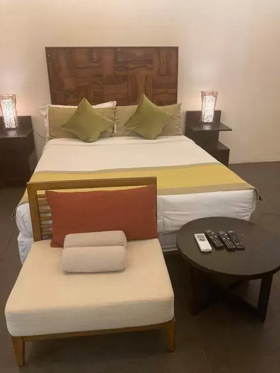 Bed in Kandaya Resort