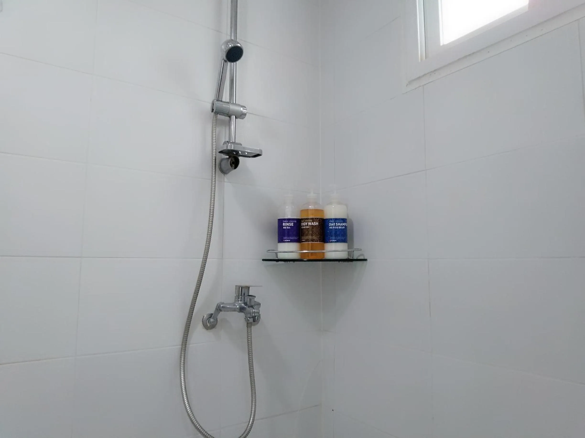 Shower in Slow Citi Guest House -슬로시티게스트하우스