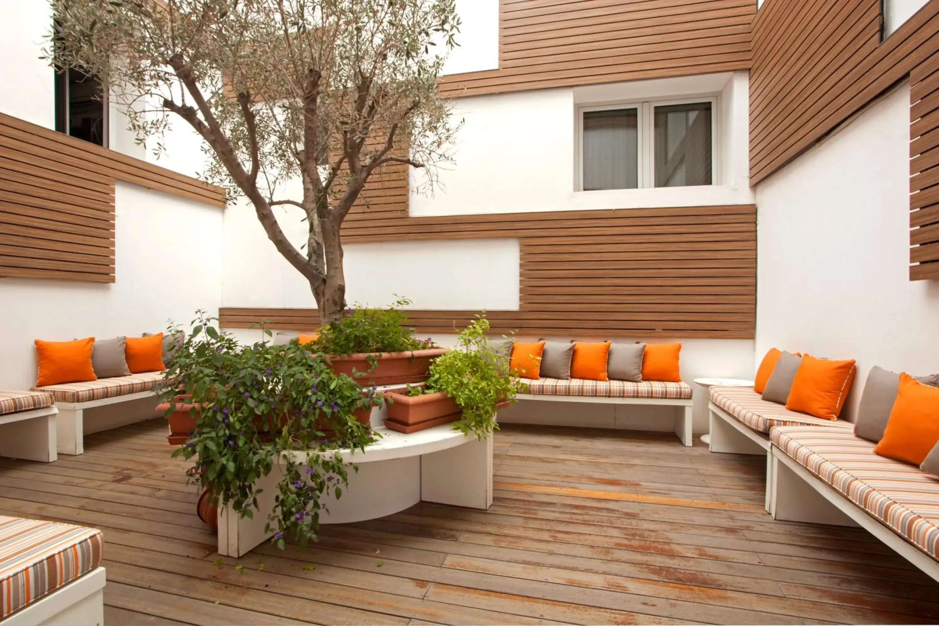 Balcony/Terrace in The Classic Hotel