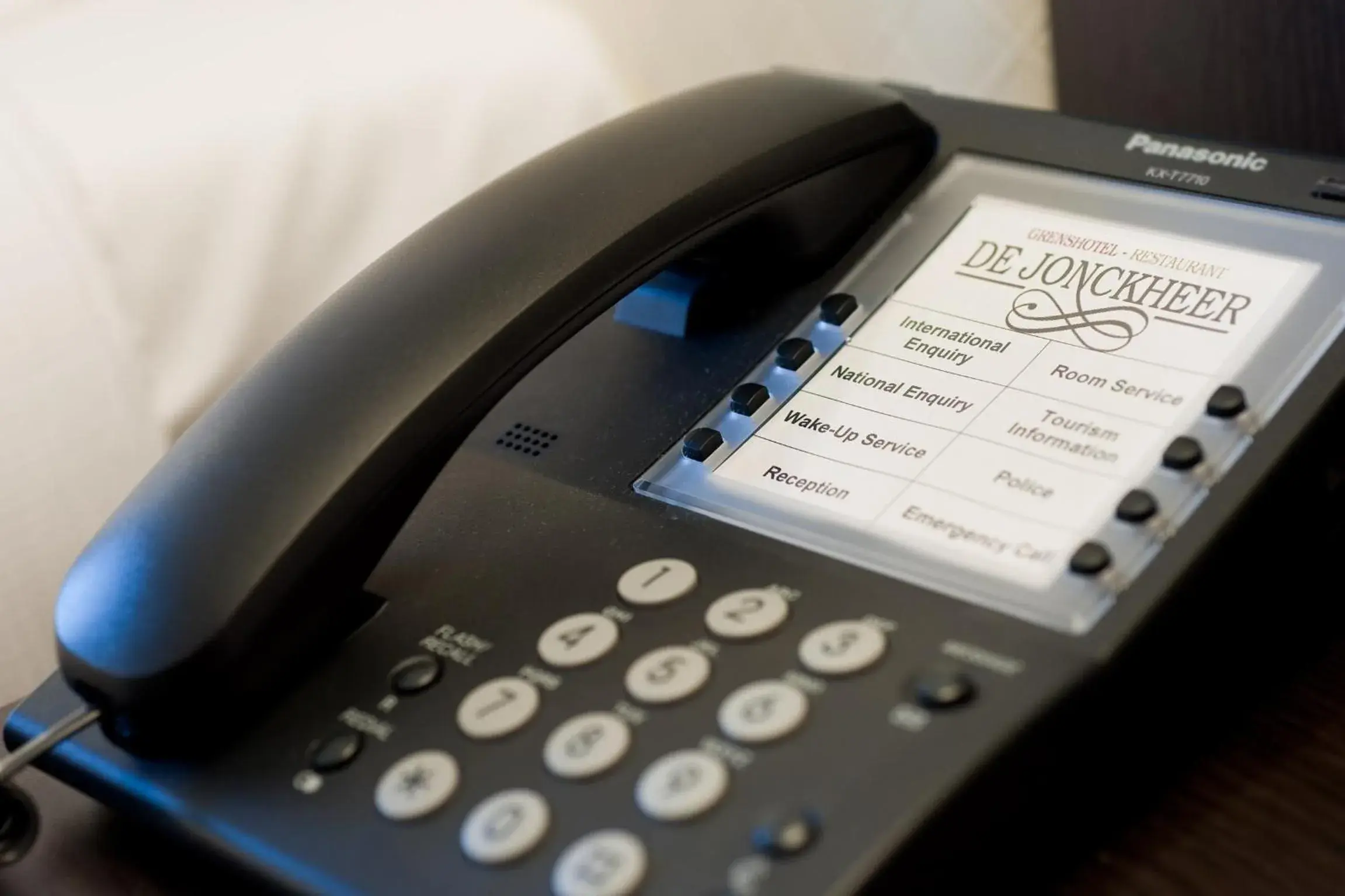 Double Room - single occupancy - Disability Access in Grenshotel de Jonckheer Double Room - single occupancy - Disability Access in Grenshotel de Jonckheer