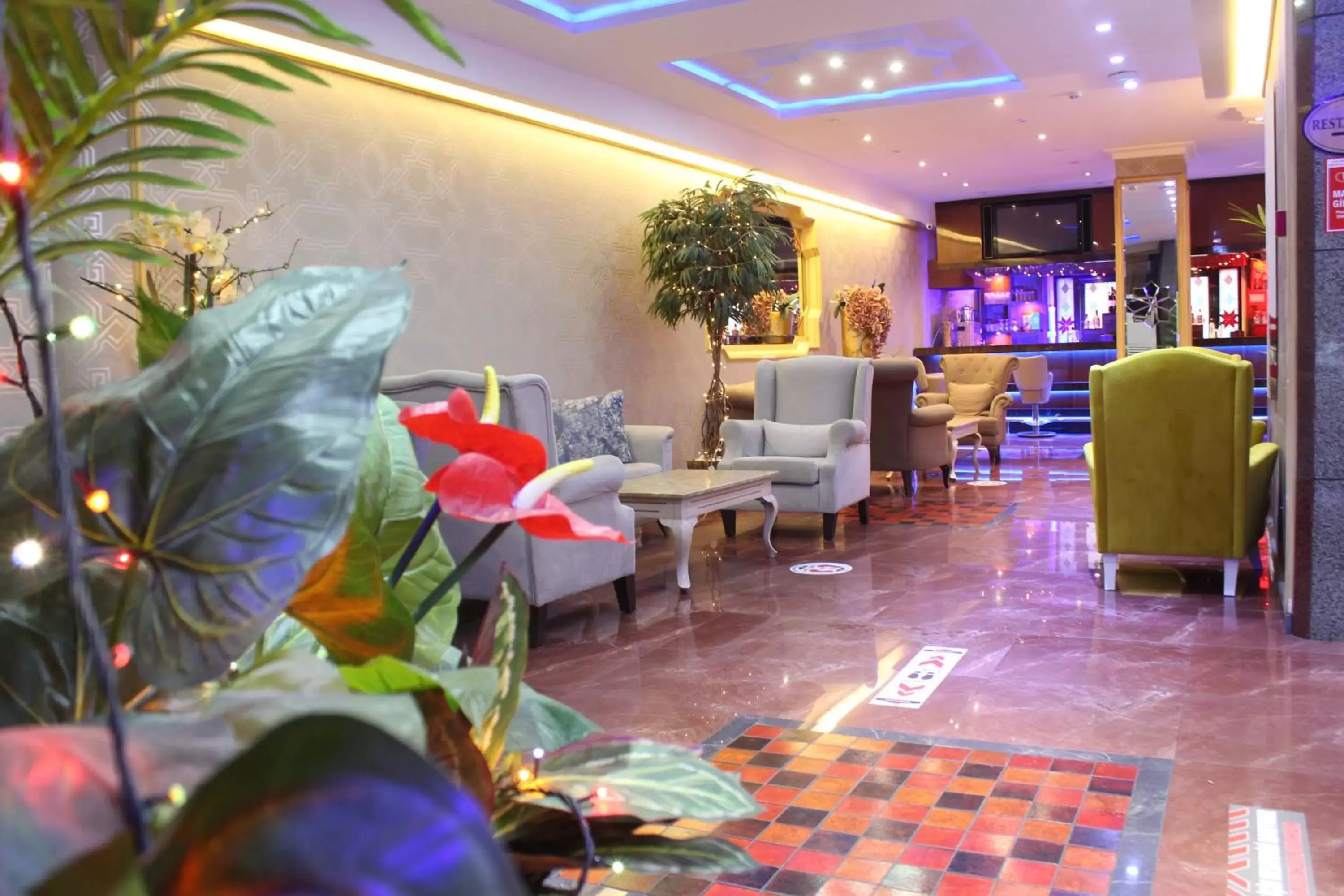 Lobby or reception in Hermanos Hotel