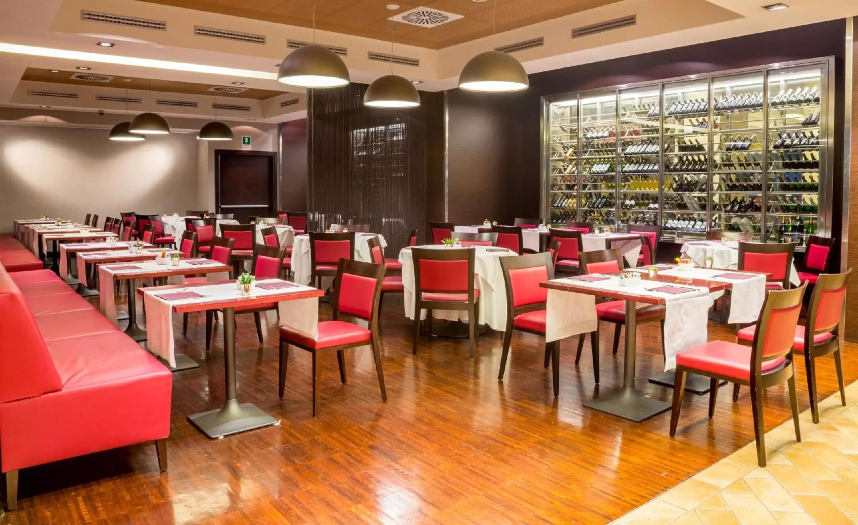 Restaurant/Places to Eat in Best Western Premier BHR Treviso Hotel