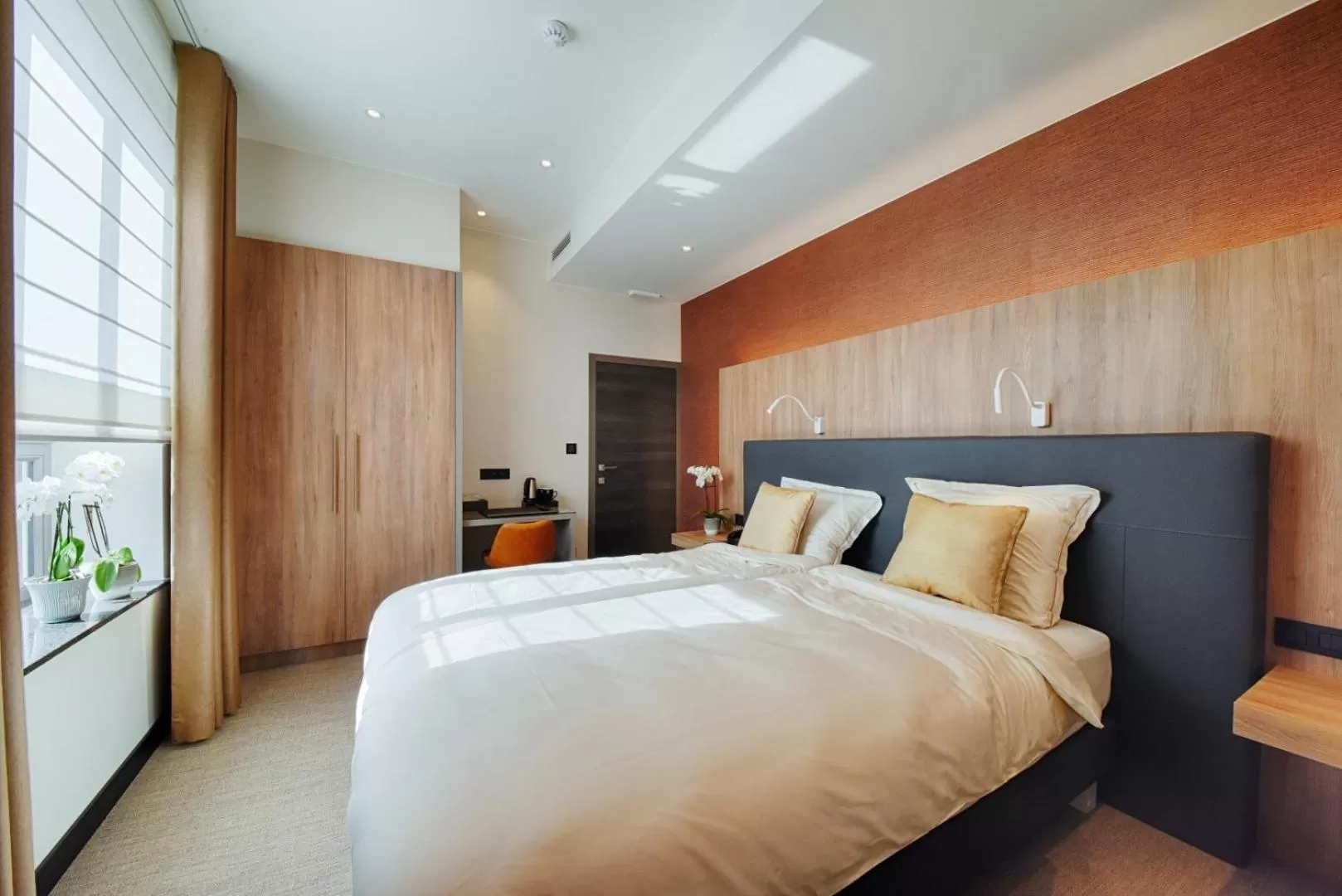 Bed in twee broeders