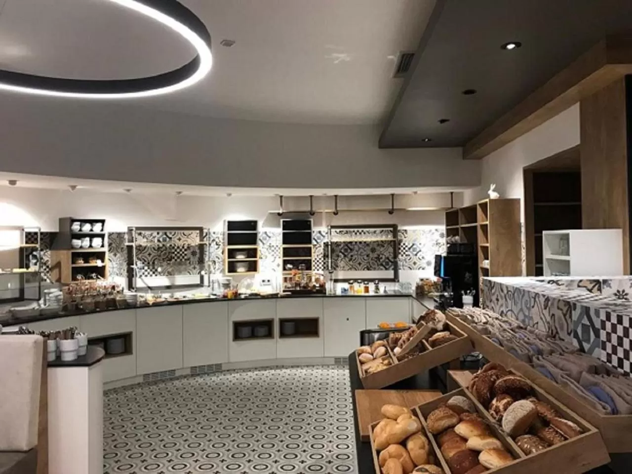 Food and drinks in Hotel Peterhof - urban lifestyle Kempten