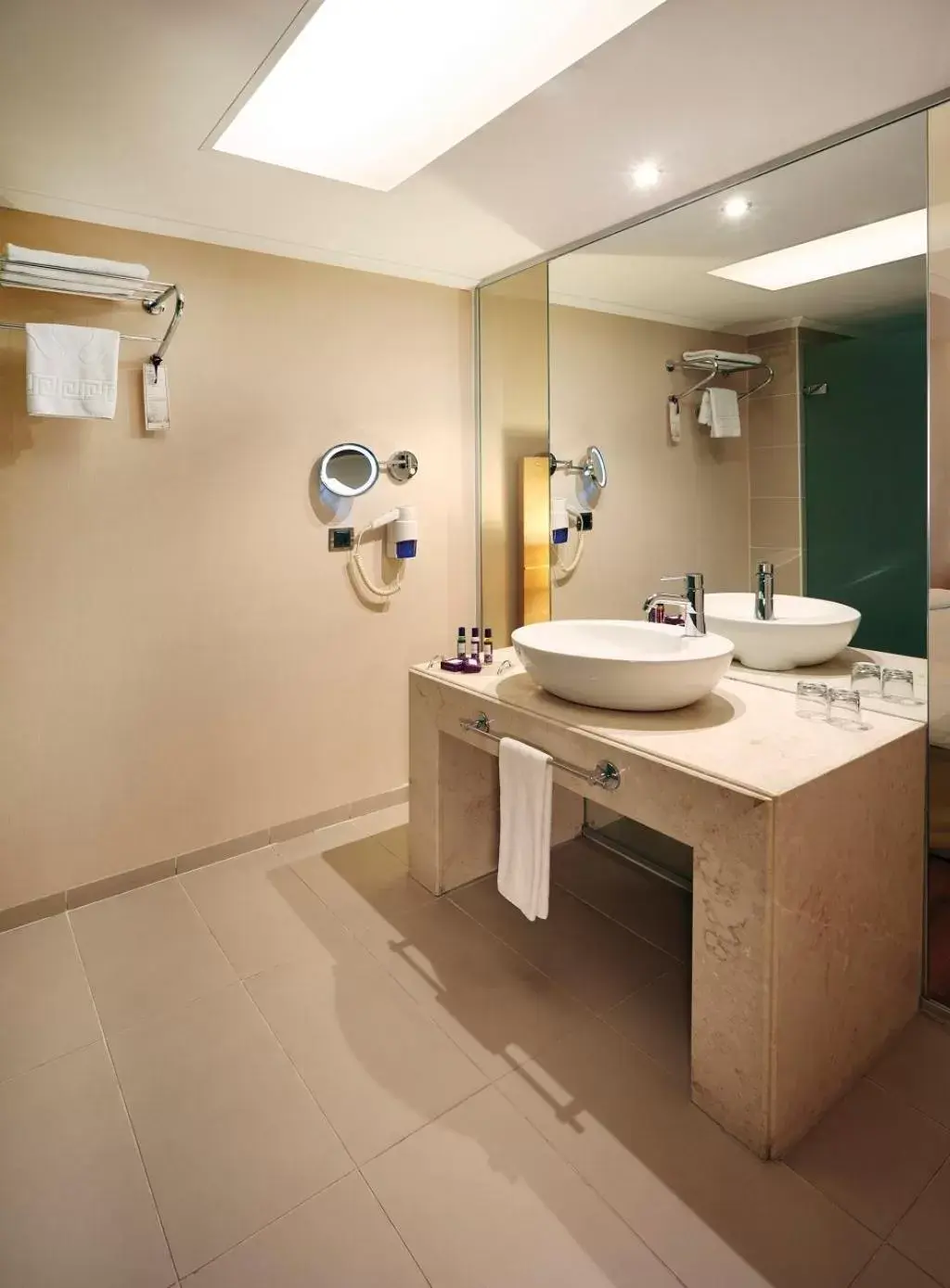 Bathroom in Anemon Grand Konya Otel Bathroom in Anemon Grand Konya Otel