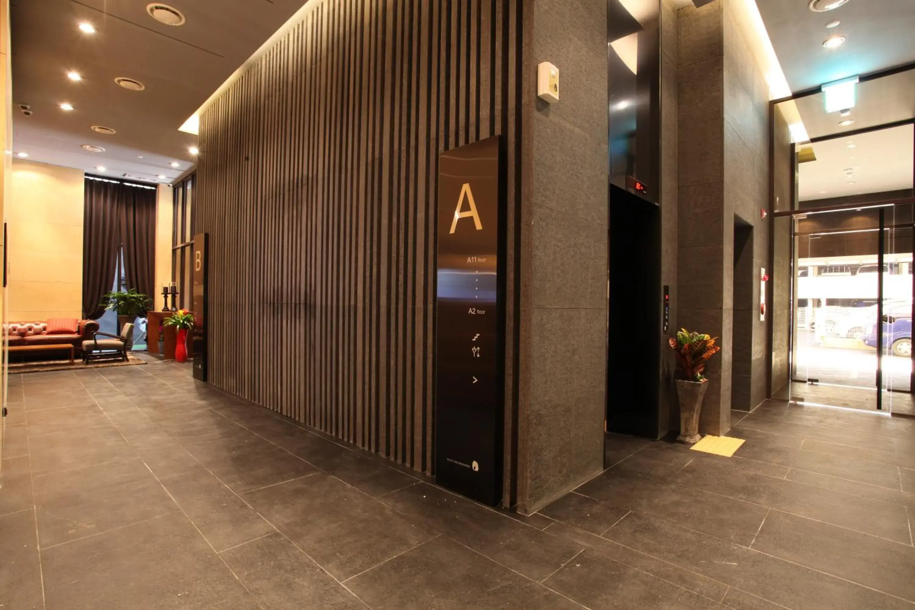 Lobby or reception, Lobby/Reception in Hotel The Designers Jongno