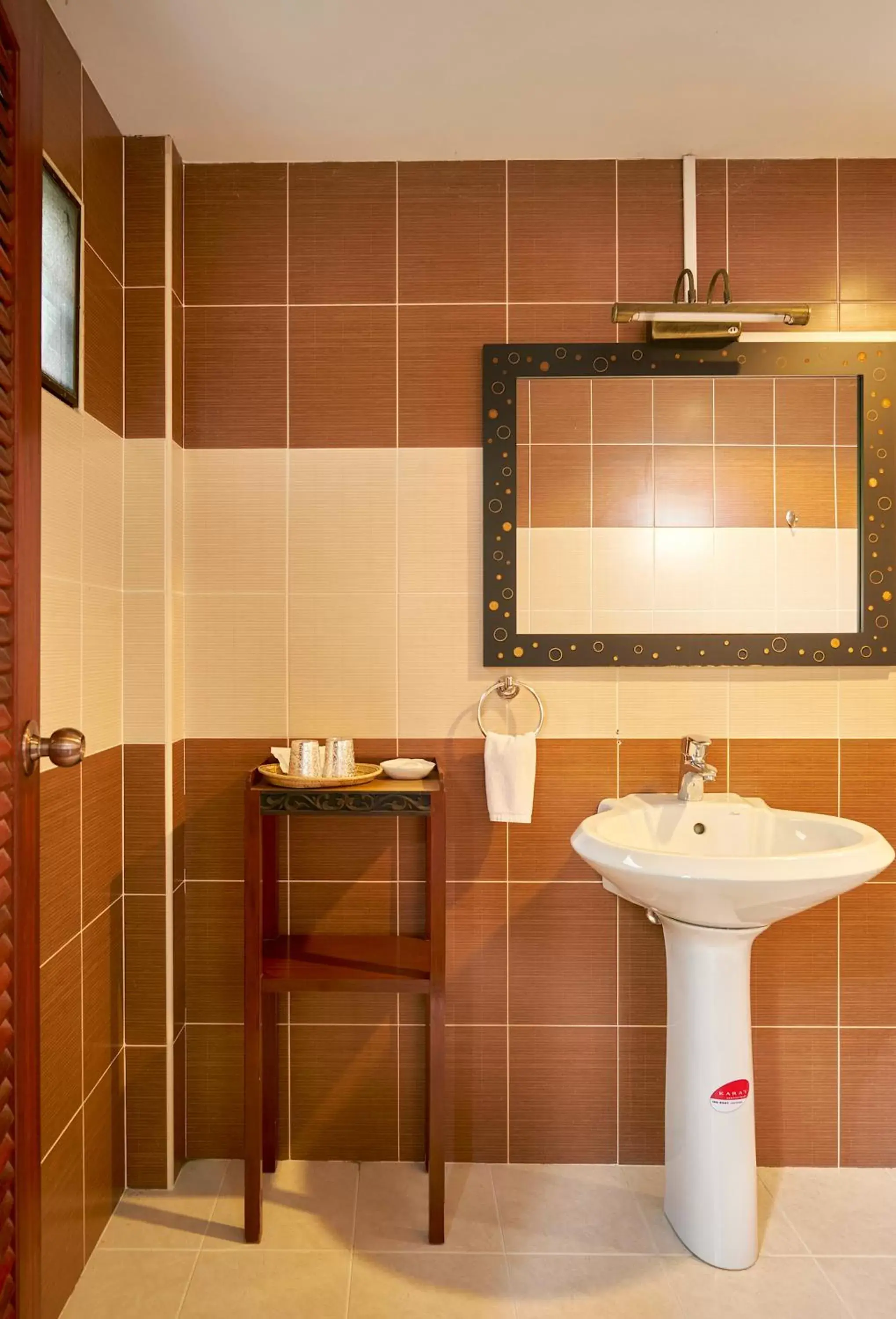 Property building in Ruenkanok Thaihouse Resort Property building in Ruenkanok Thaihouse Resort