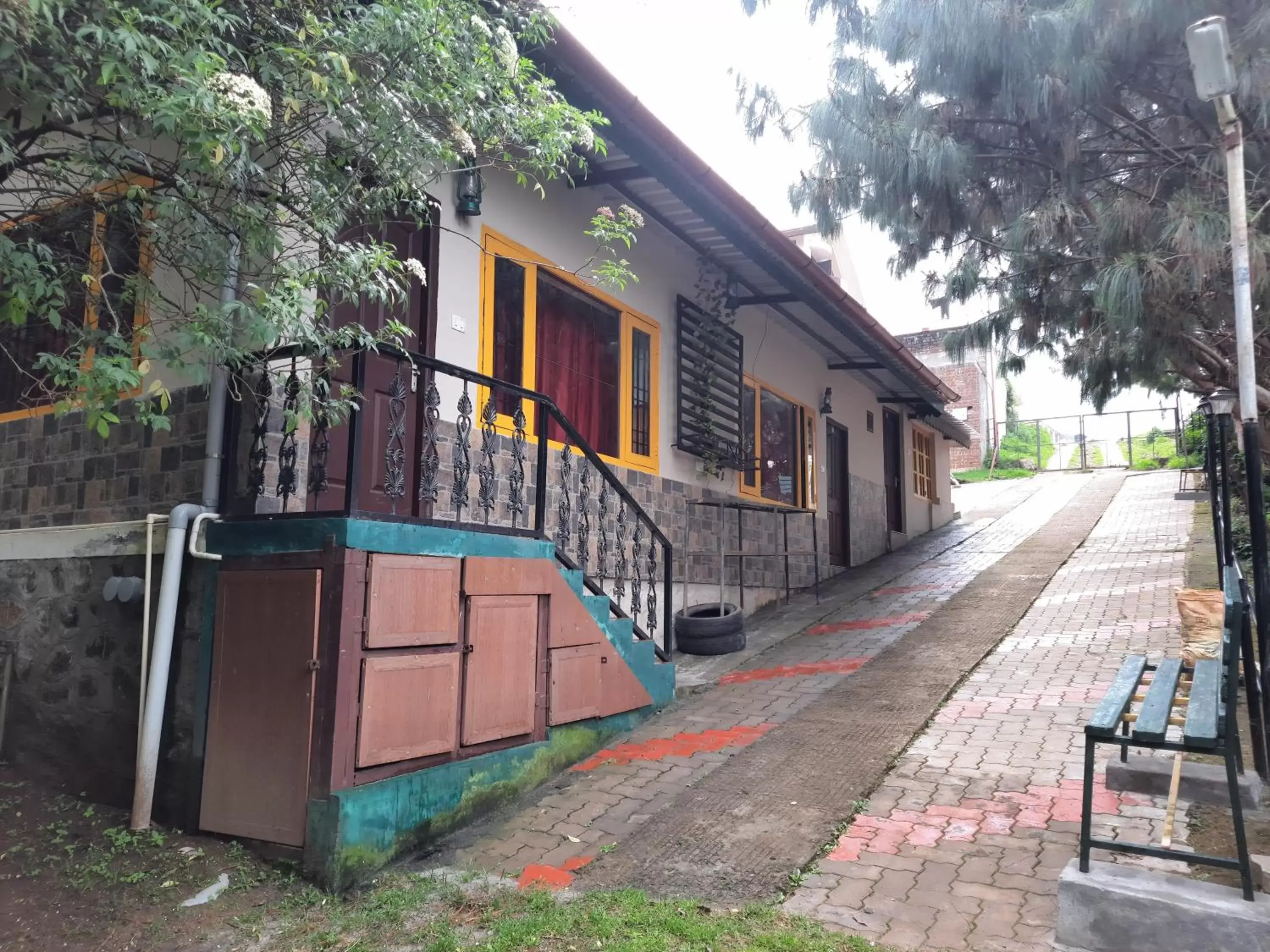 Bathroom in Pine Borough Inn Bathroom in Pine Borough Inn