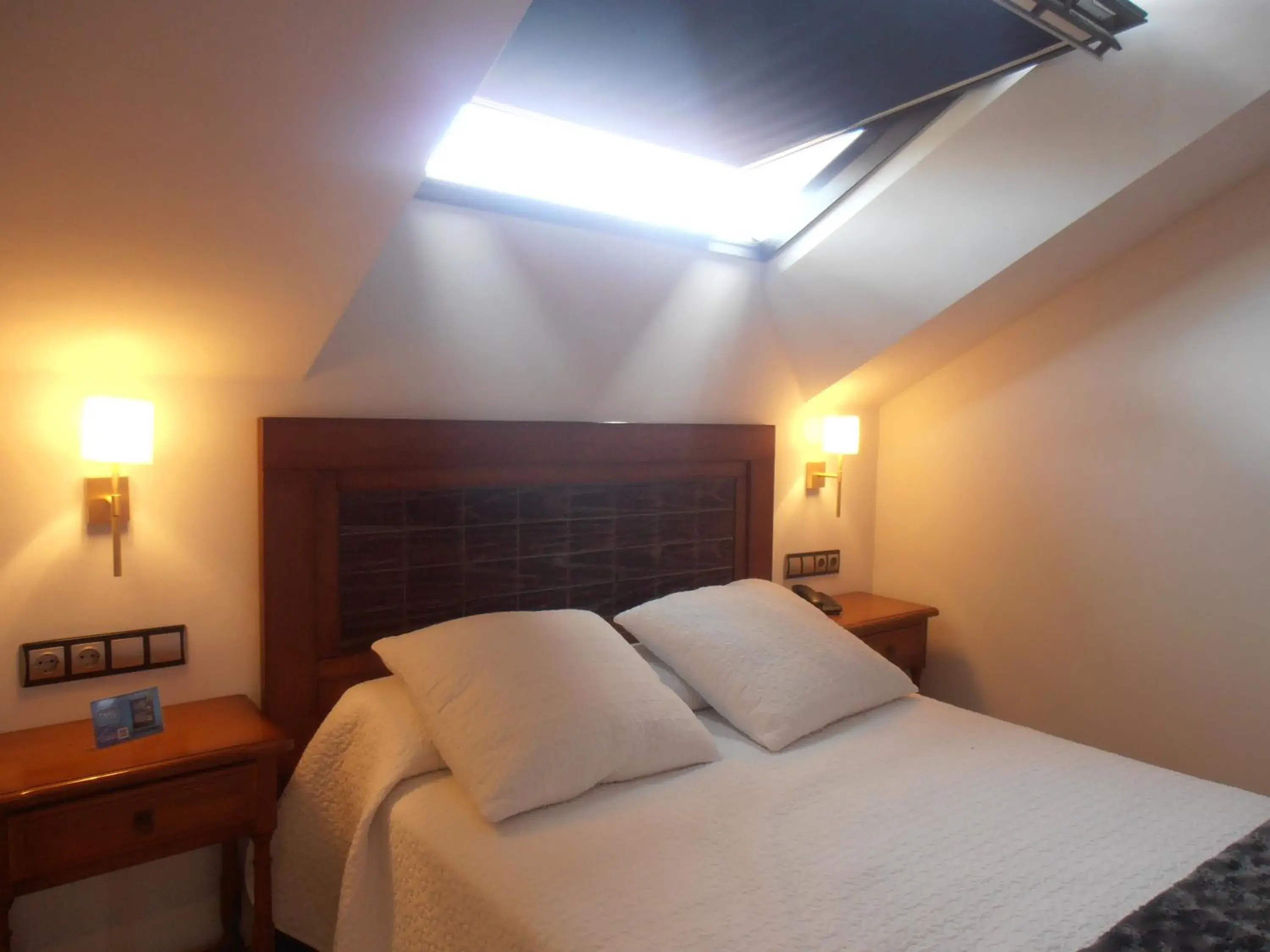 Bed in Hotel Cristina Bed in Hotel Cristina