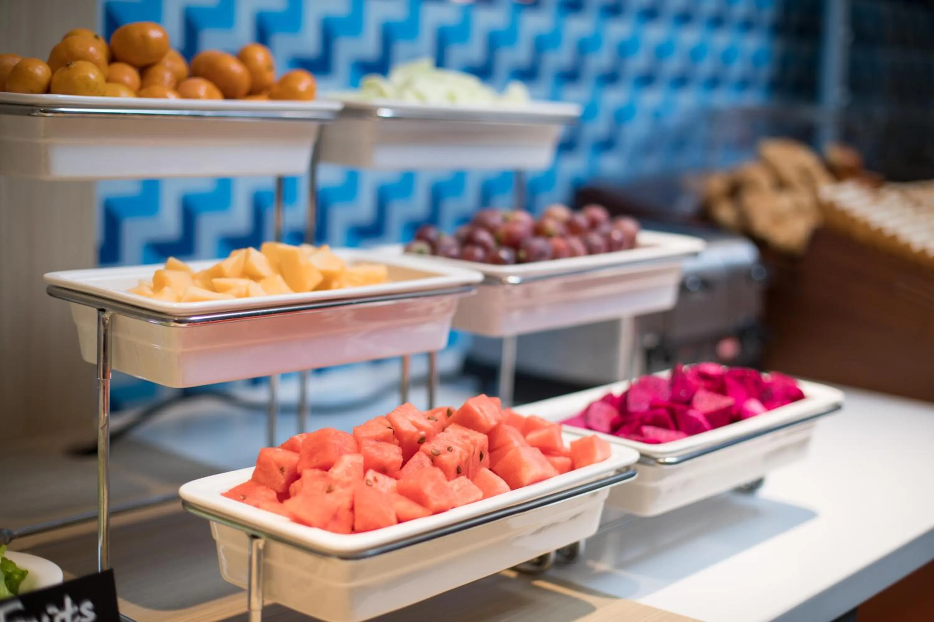 Breakfast in Holiday Inn Express Beijing Shijingshan Lakeview by IHG