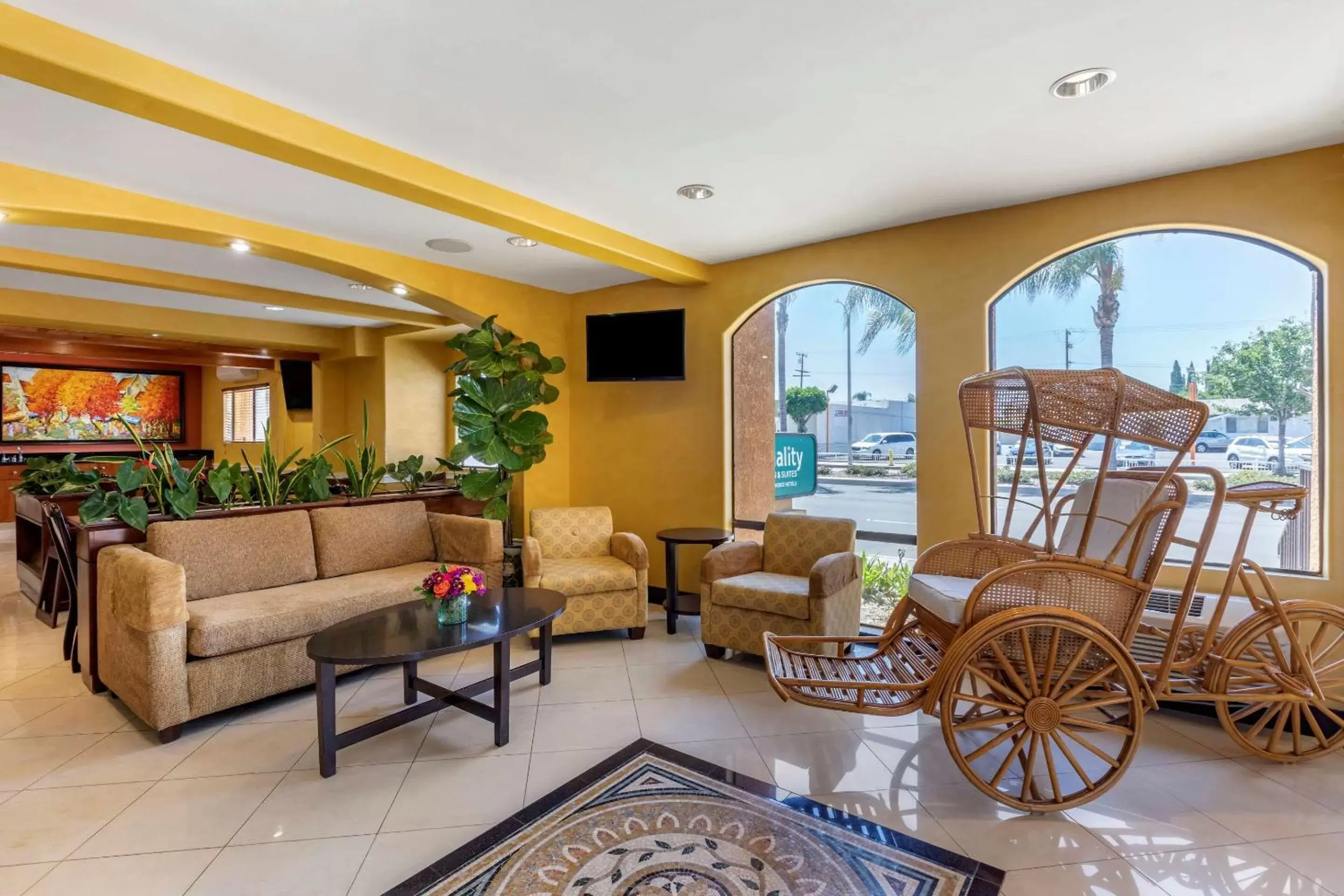 Lobby or reception, Lobby/Reception in Quality Inn & Suites Westminster - Seal Beach Westminster