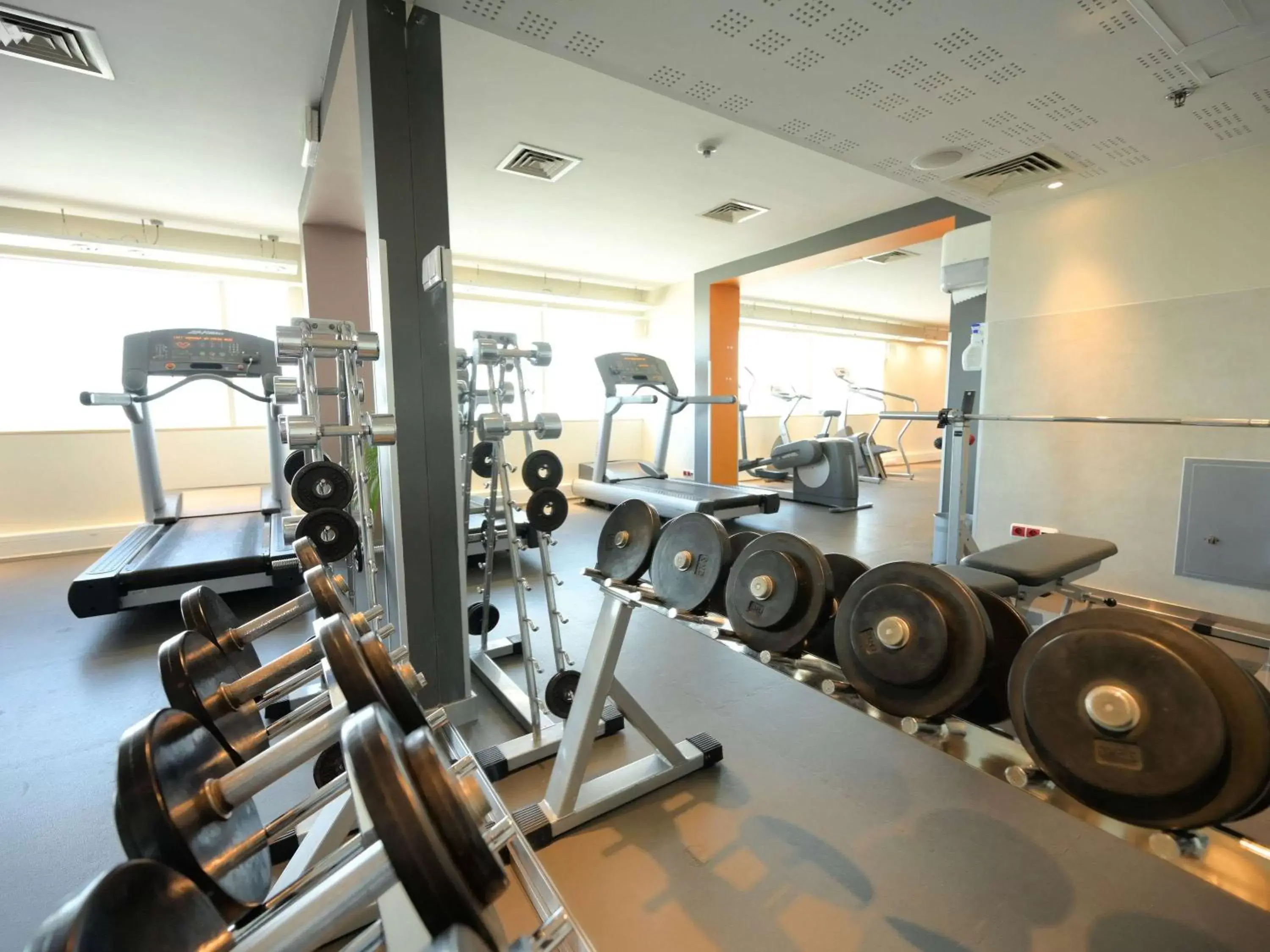 Sports, Fitness Center/Facilities in Novotel Warszawa Centrum
