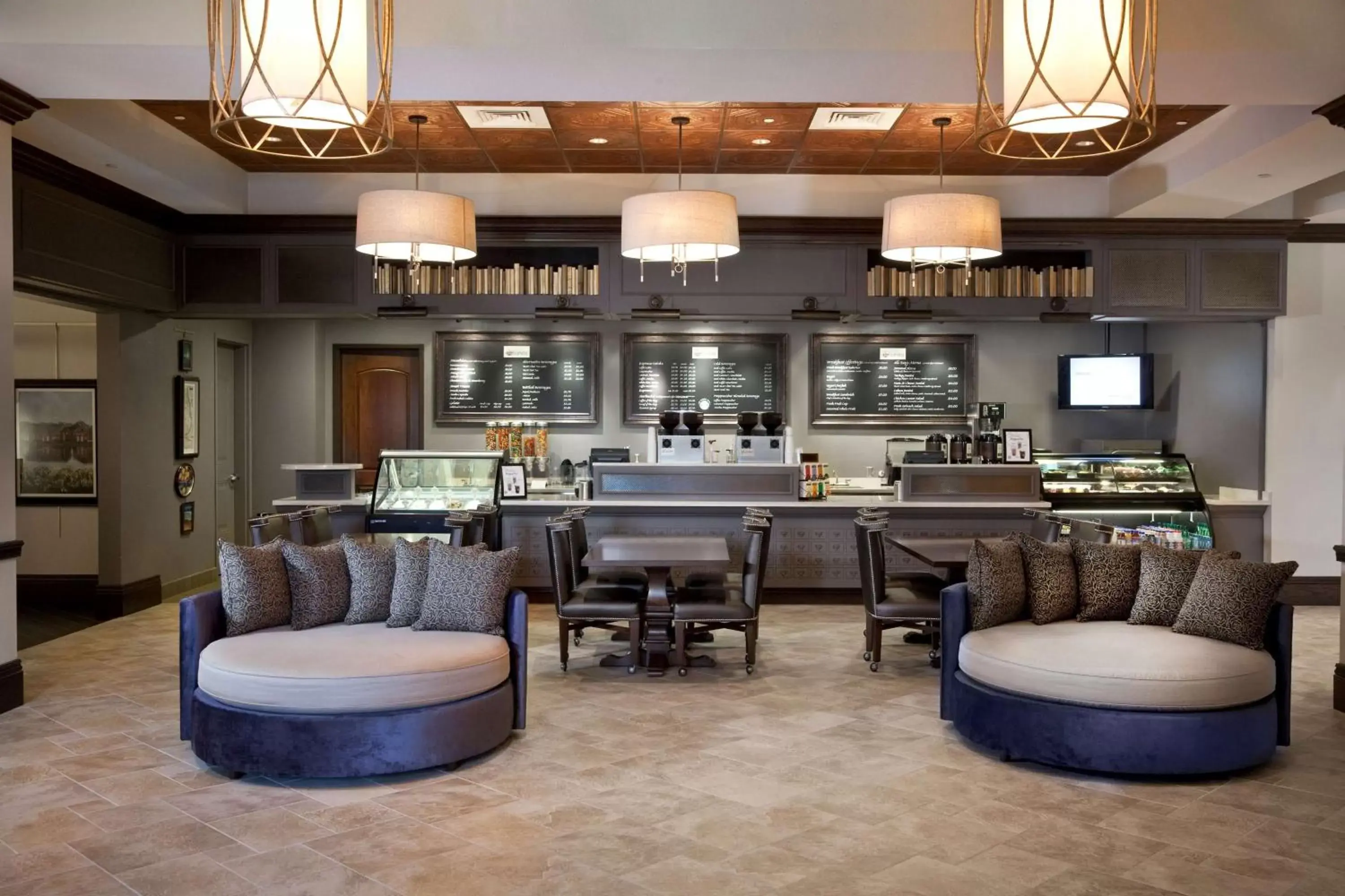 Restaurant/places to eat, Lounge/Bar in Wyndham Grand Orlando Resort Bonnet Creek