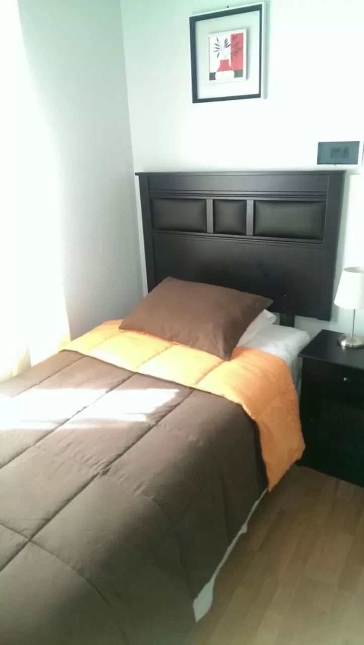 Bedroom, Bed in Hotel con C