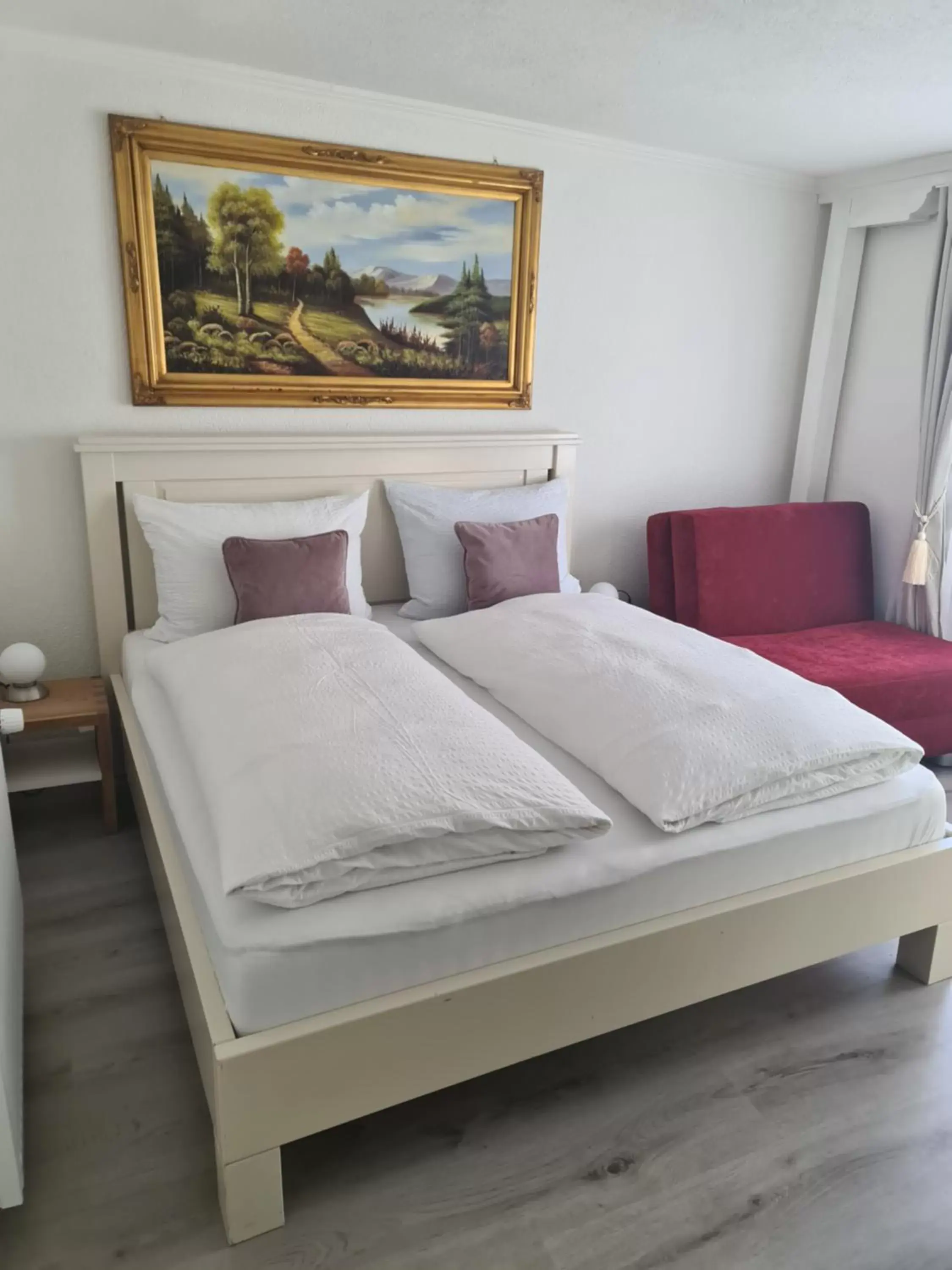 Bedroom, Bed in Esos Hotel Quelle