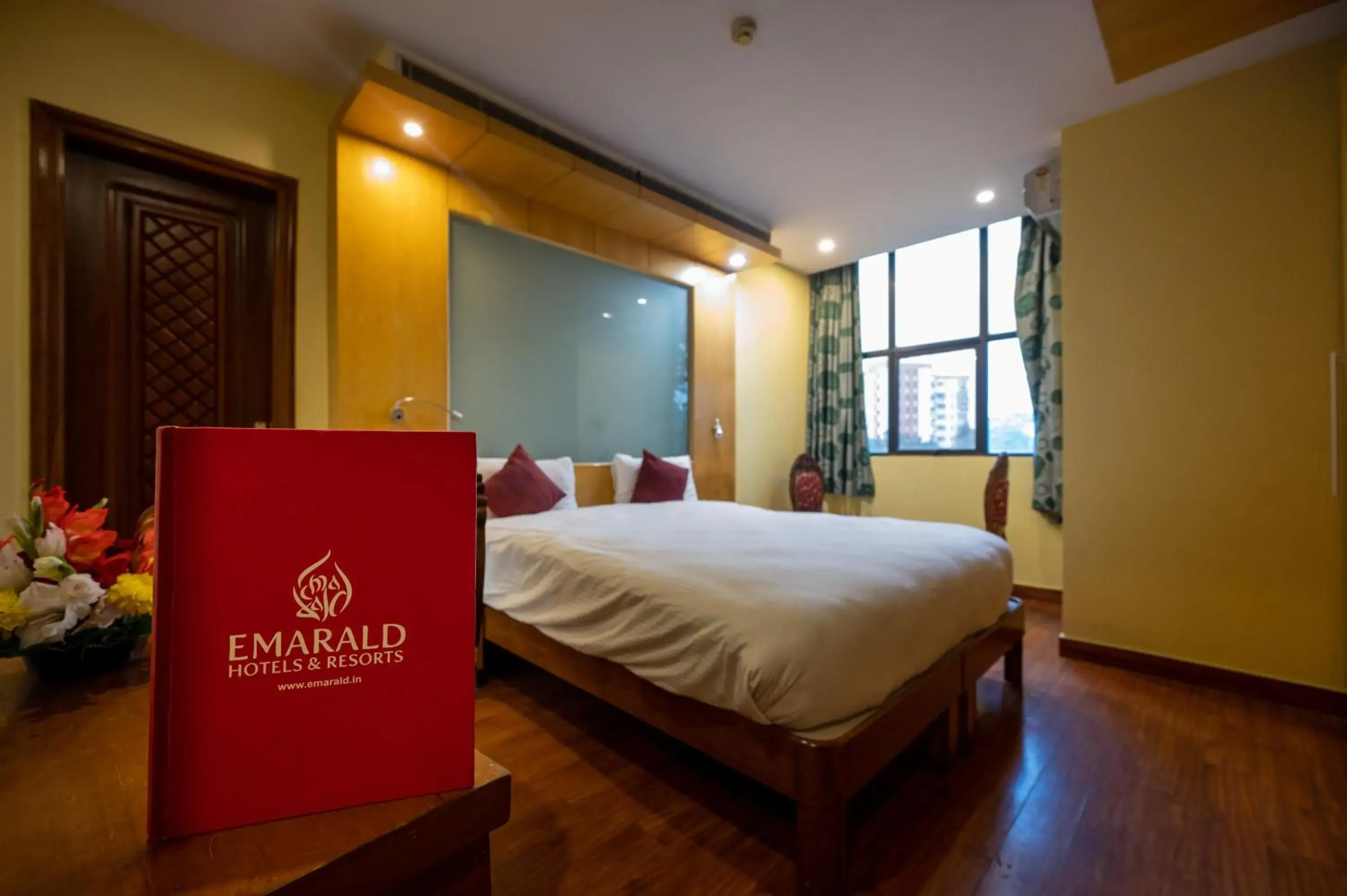 Hotel Emarald, New Delhi