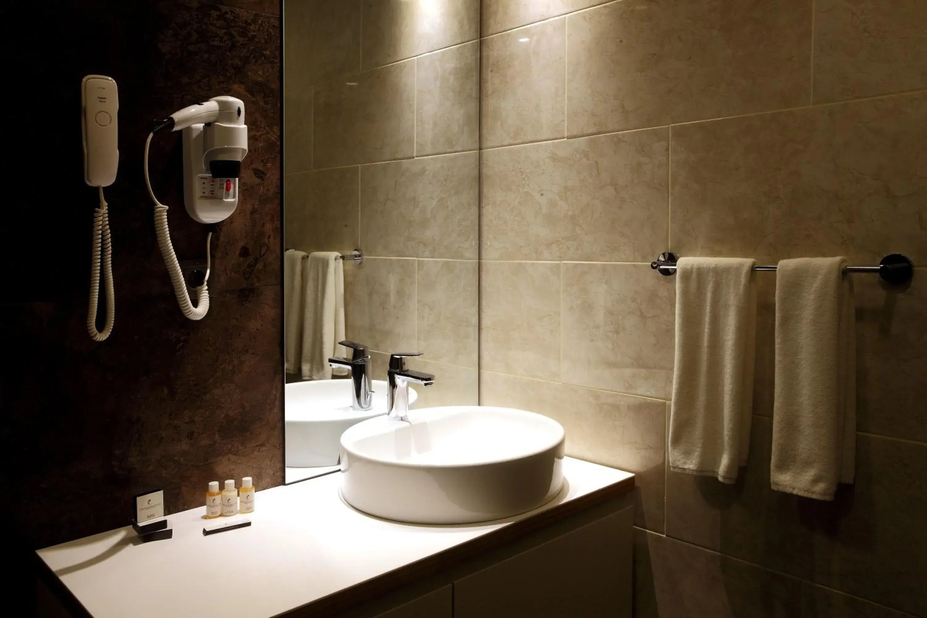 Toilet, Bathroom in Carina Park Suites Nisantasi