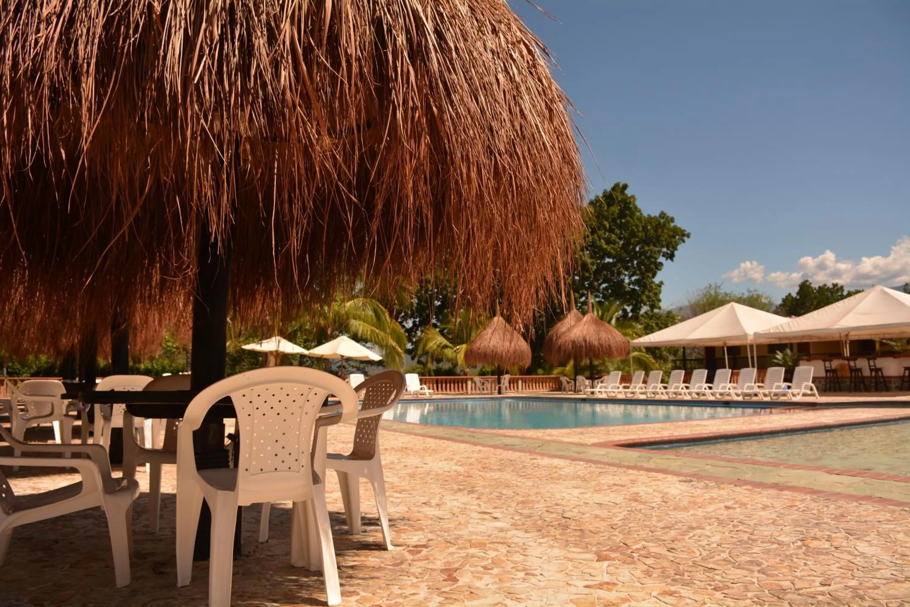 Pool view in Hotel Portón del Sol