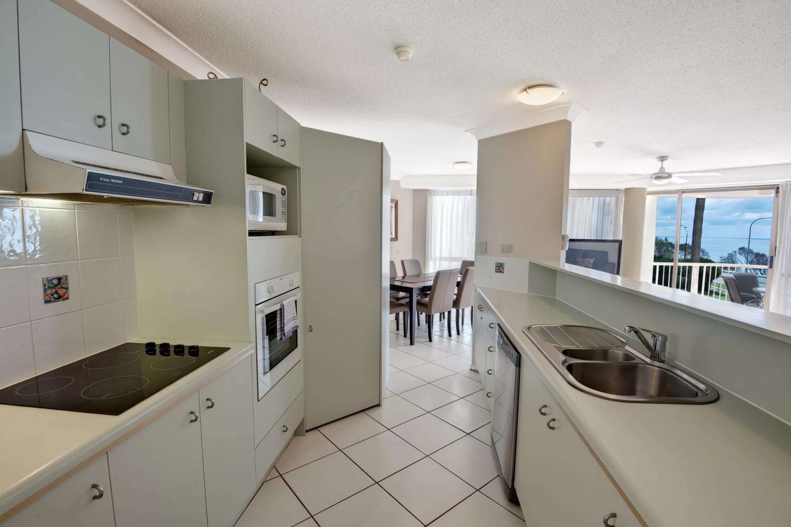 Kitchen or kitchenette in Osprey Apartments