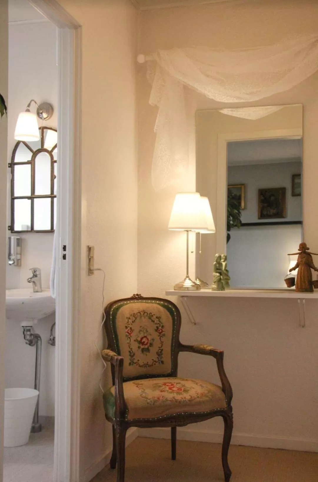 Seating area in Krebshuset / Kelz0rdk