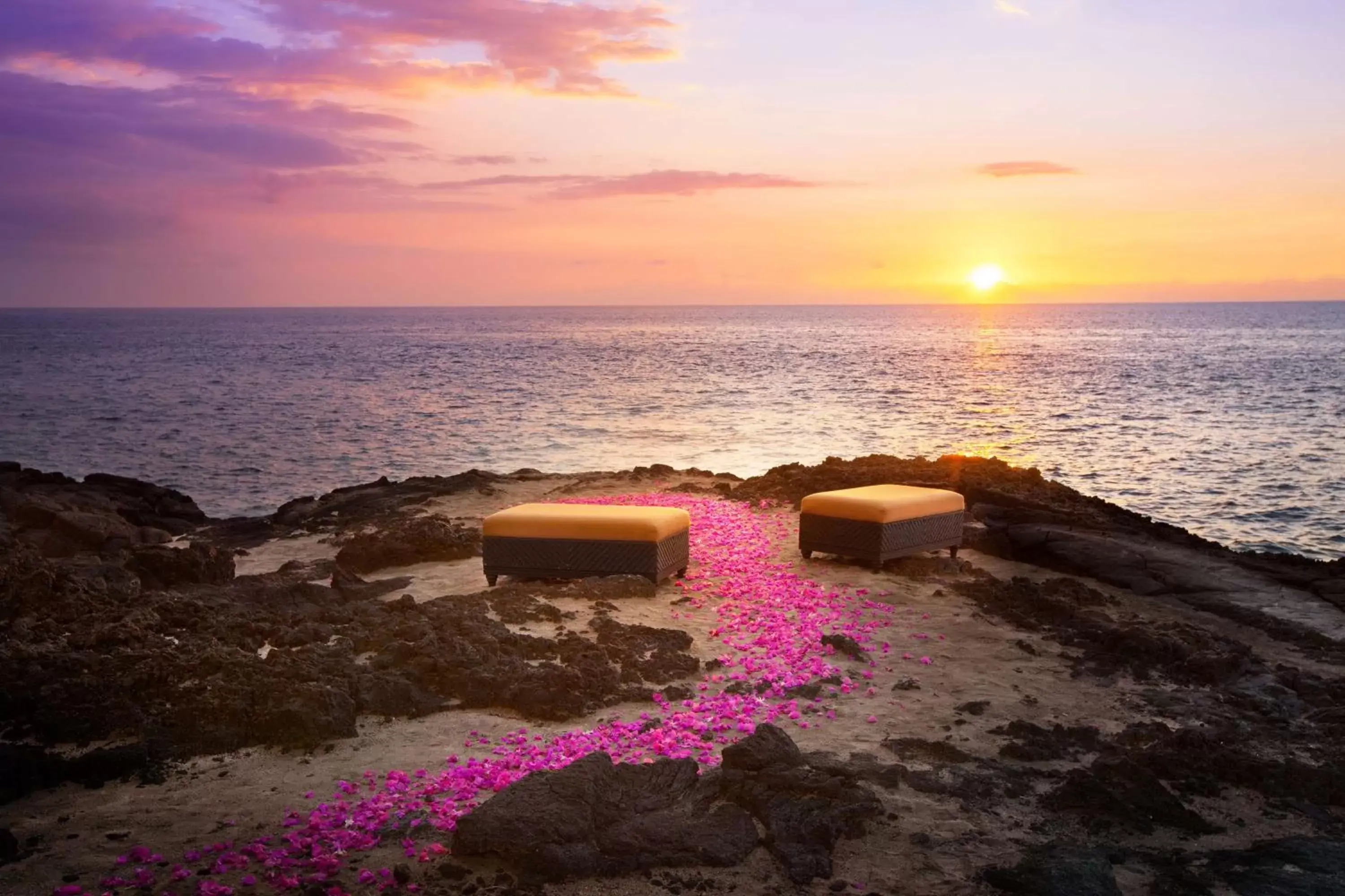 wedding, Sunrise/Sunset in Outrigger Kona Resort and Spa