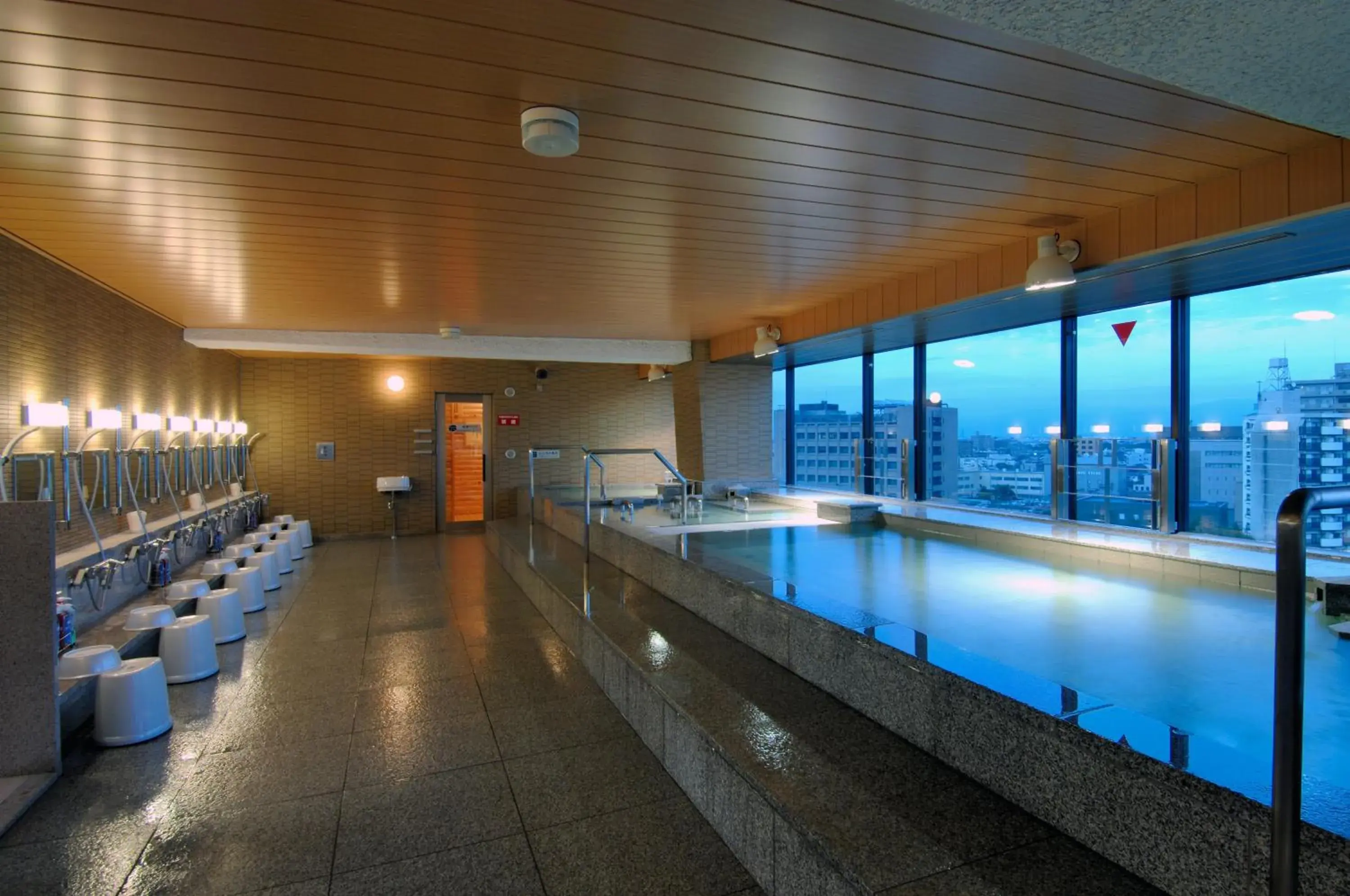 Swimming pool in Toyama Manten Hotel