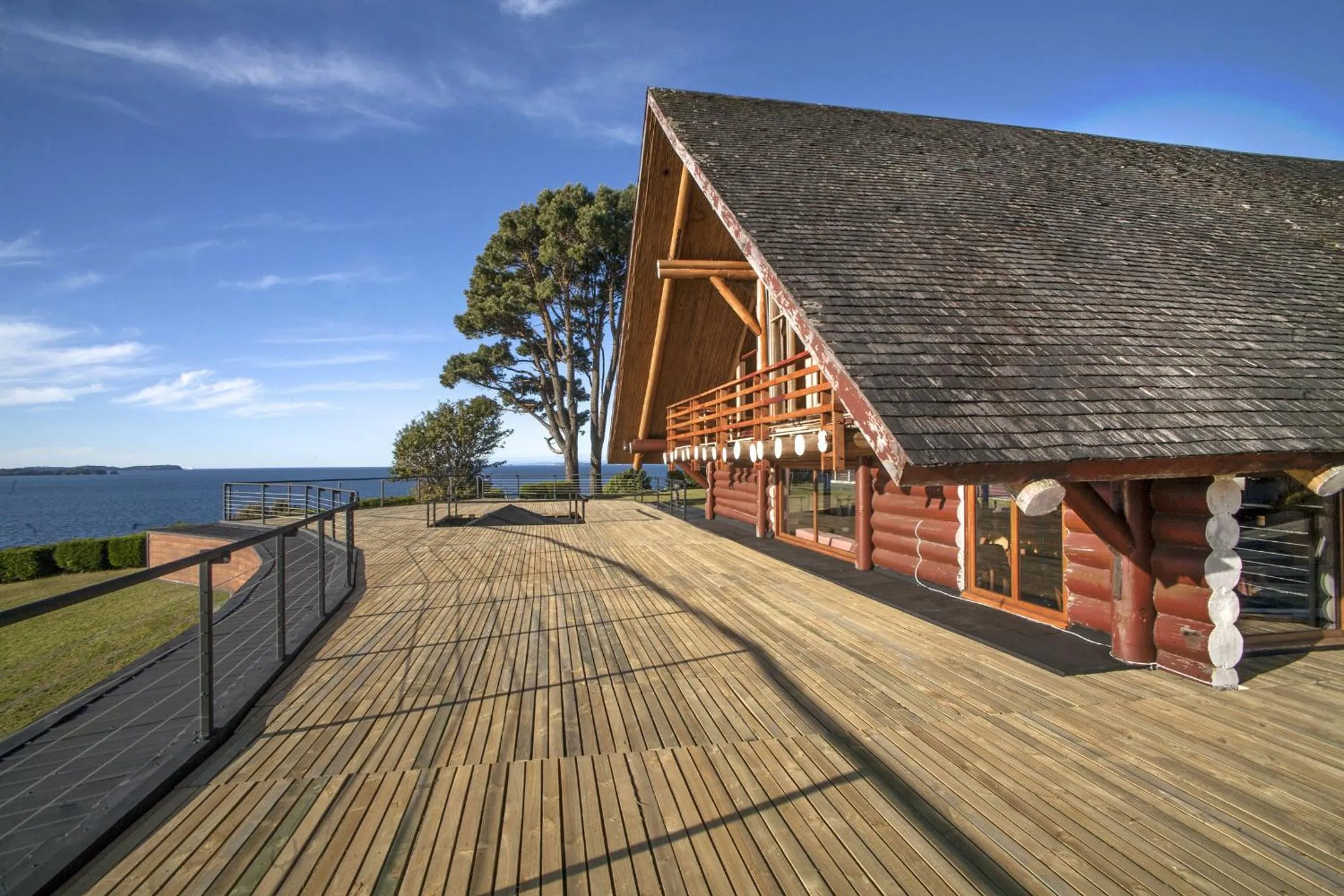Facade/entrance in Panamericana Hotel Ancud