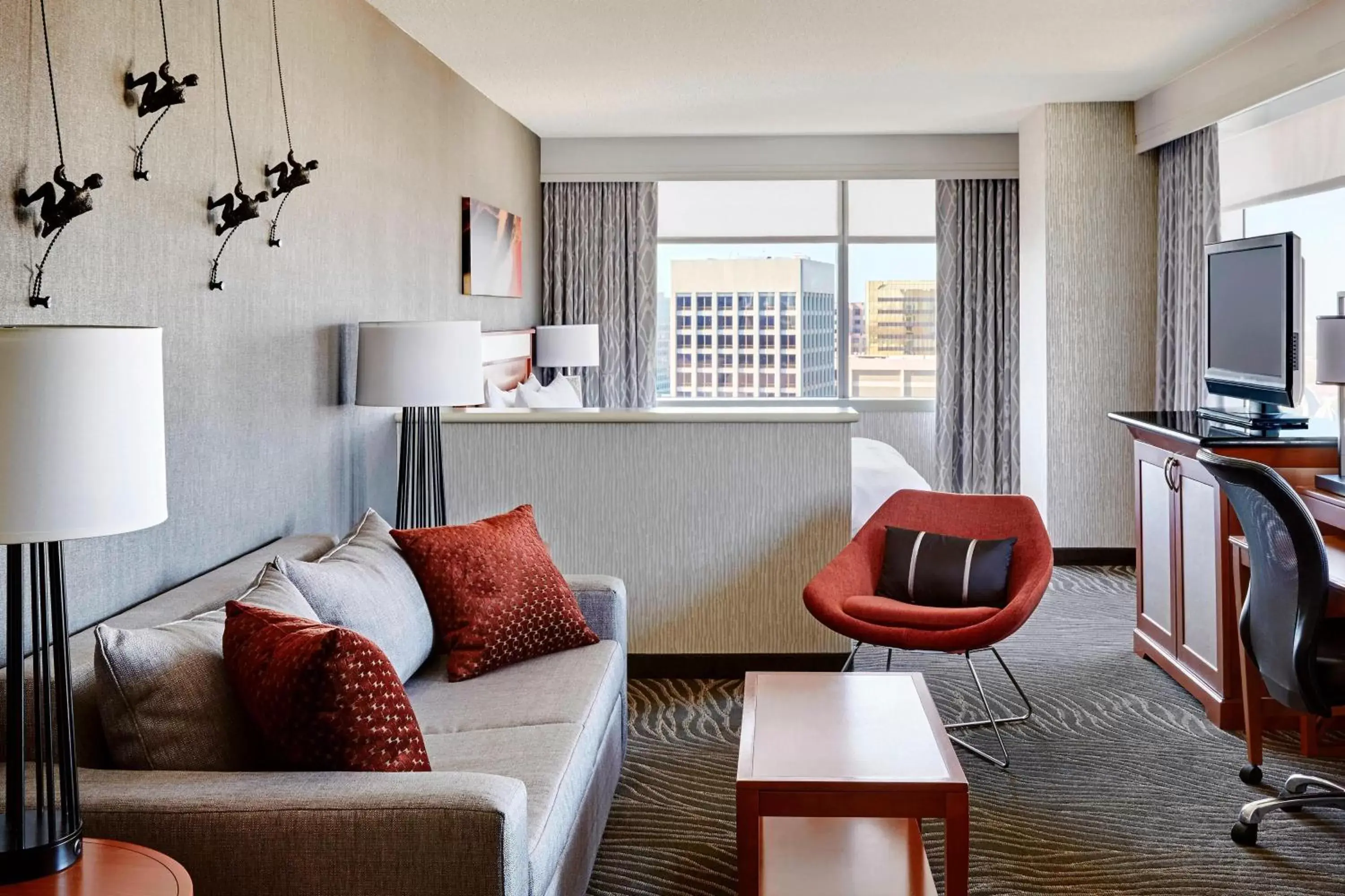 Bedroom, Seating Area in San Jose Marriott