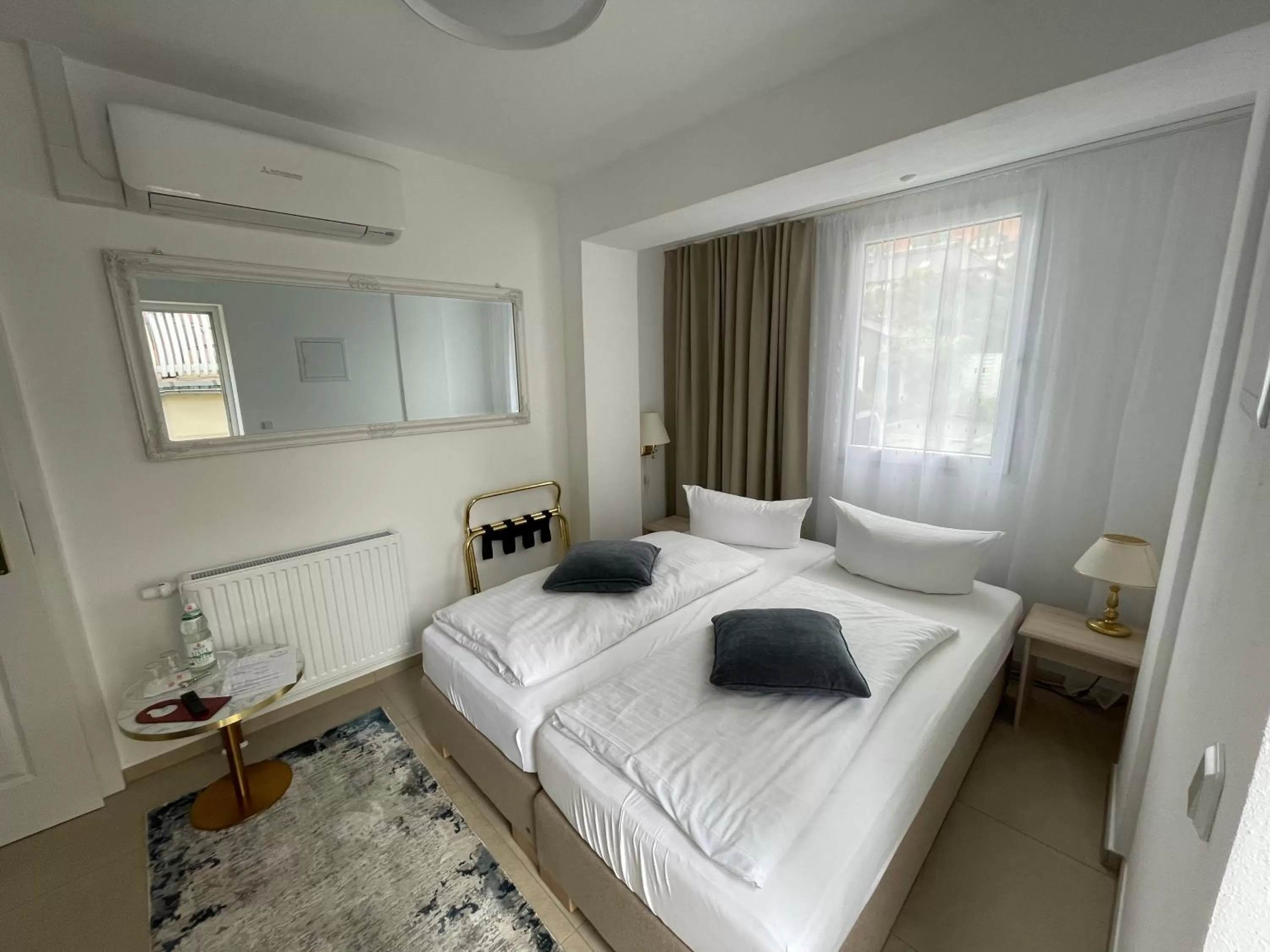 Photo of the whole room, Bed in Villa Antonia